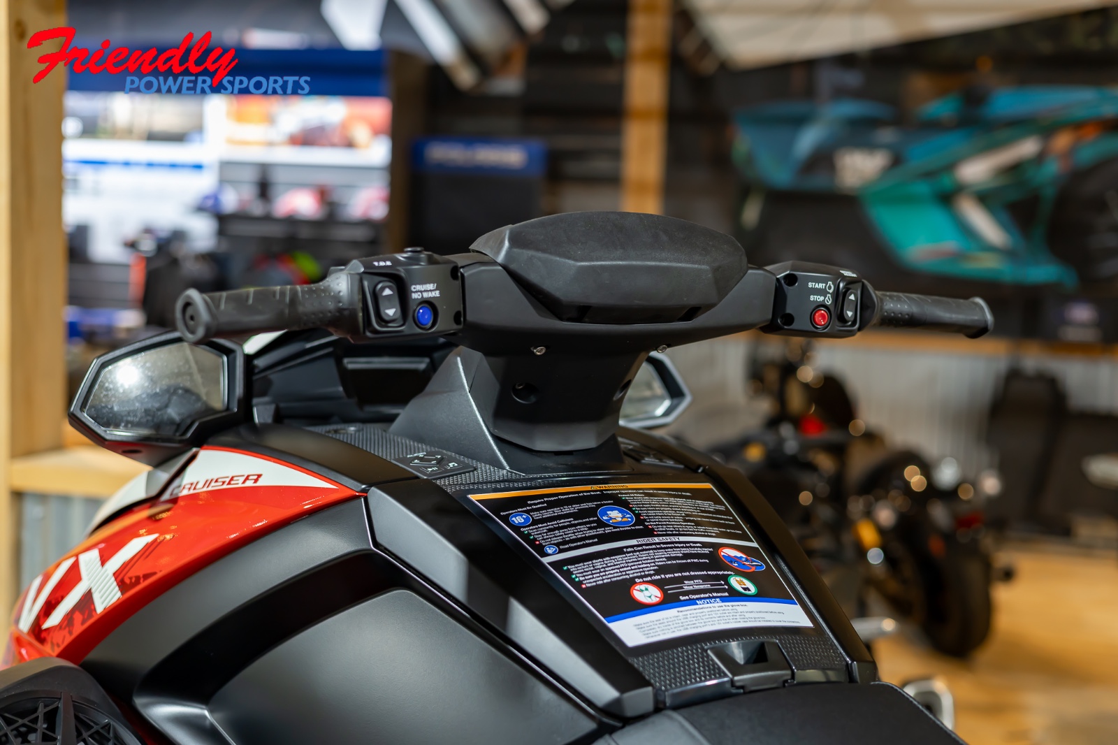 2026 YAMAHA VX CRUISER W/AUDIO-TORCH RED/PEARL