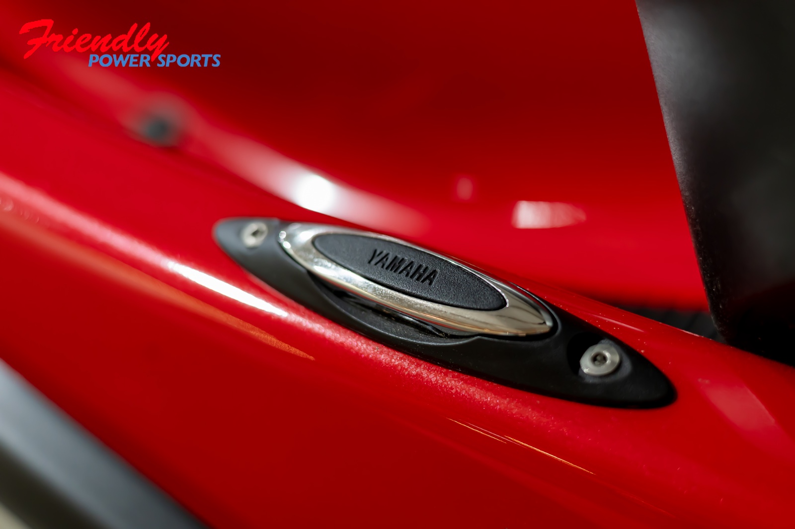 2026 YAMAHA VX CRUISER W/AUDIO-TORCH RED/PEARL