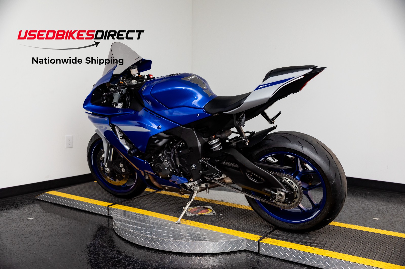 2021 YAMAHA YZF-R1