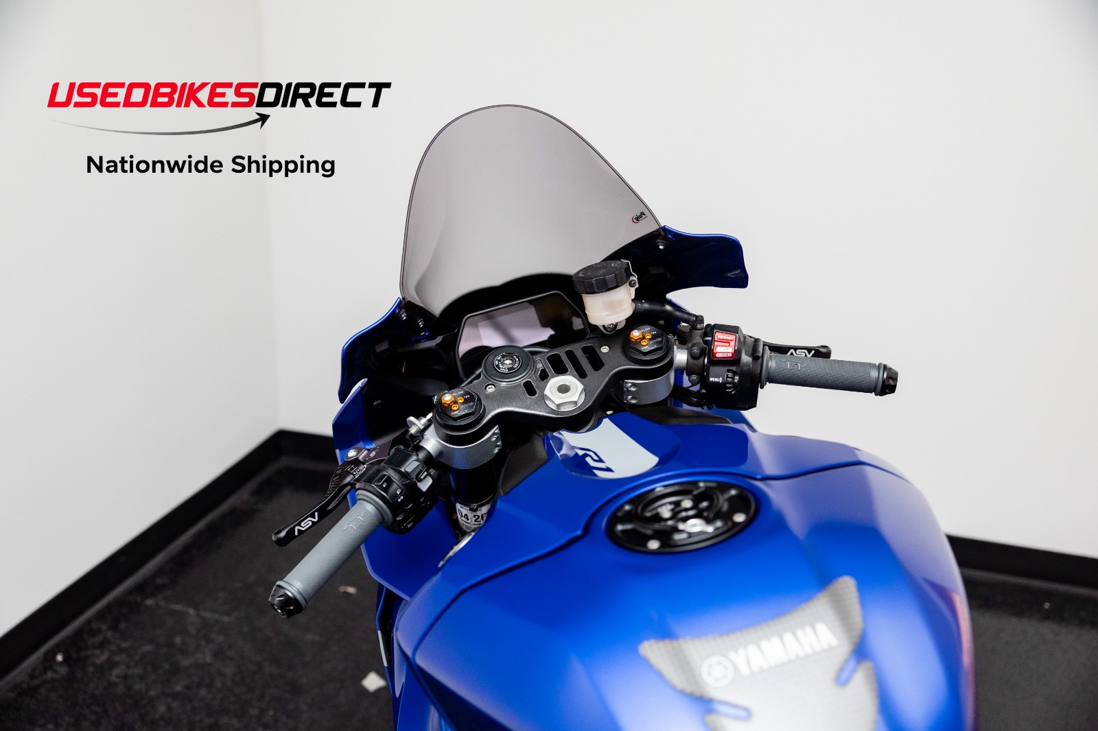 2021 YAMAHA YZF-R1