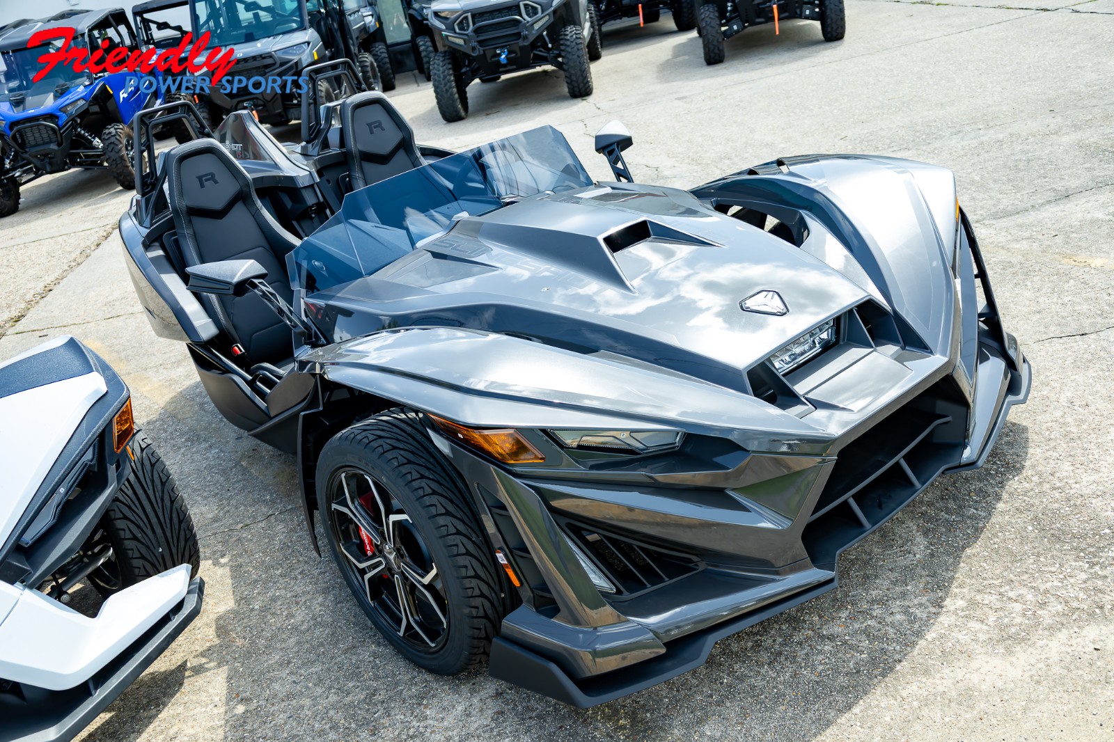 2025 SLINGSHOT R (AutoDrive)