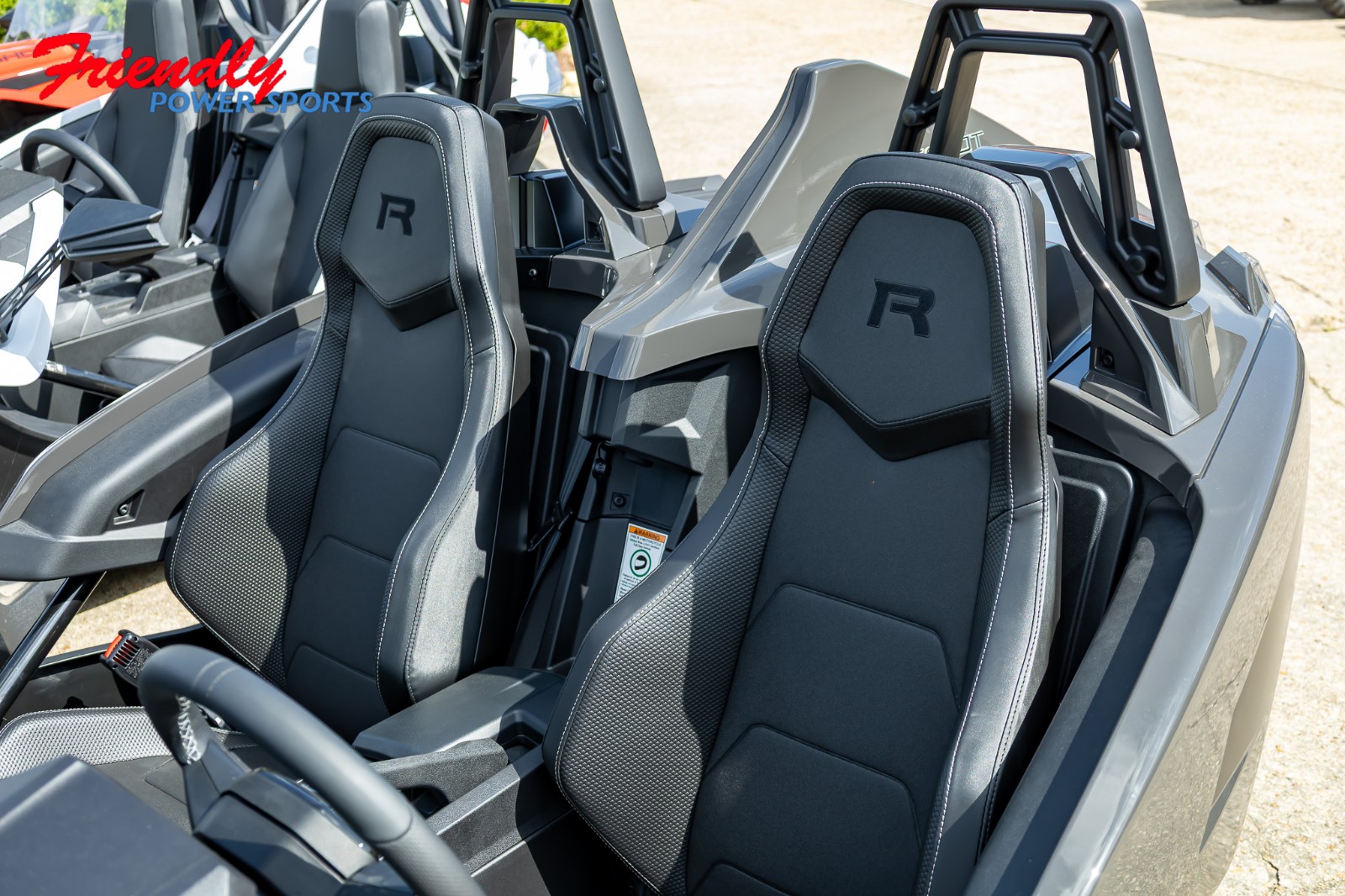 2025 SLINGSHOT R (AutoDrive)