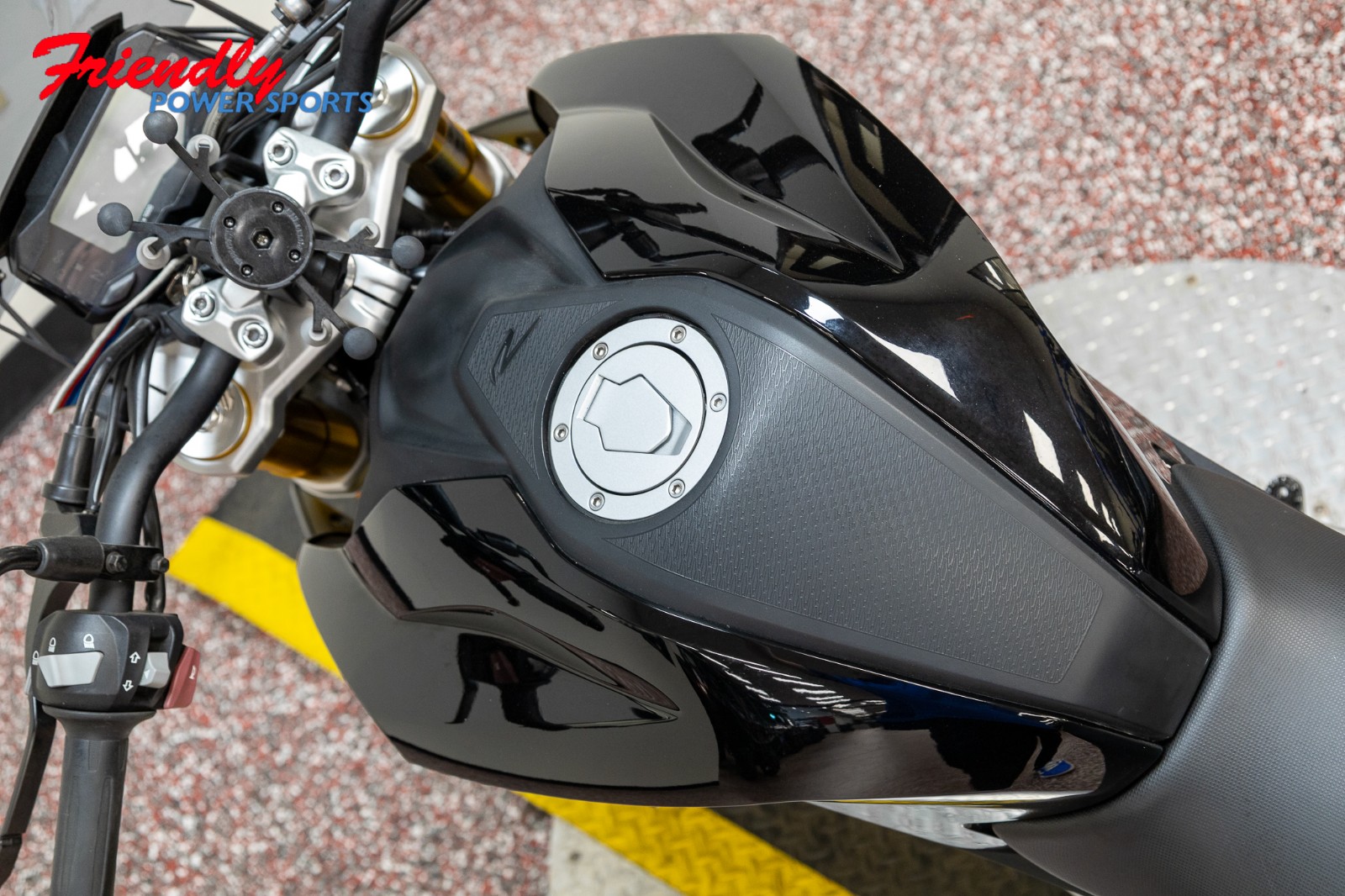 2020 BMW G 310 R