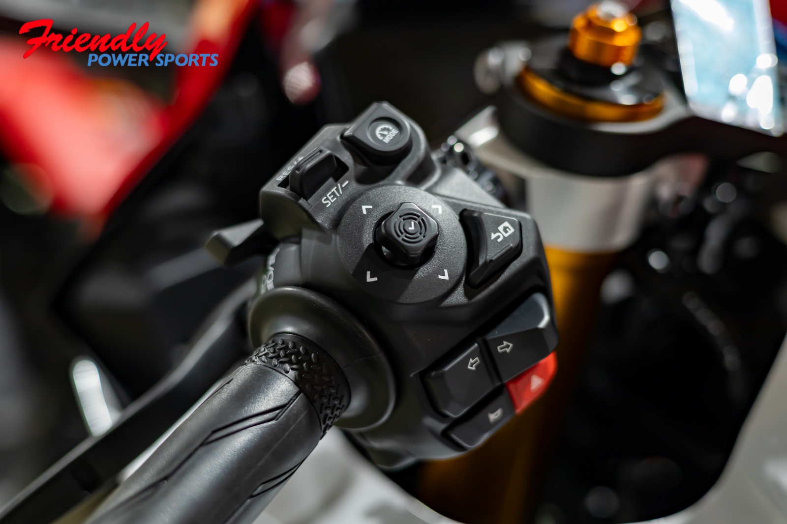 2026 YAMAHA YZF-R7 70th Anniversary Edition