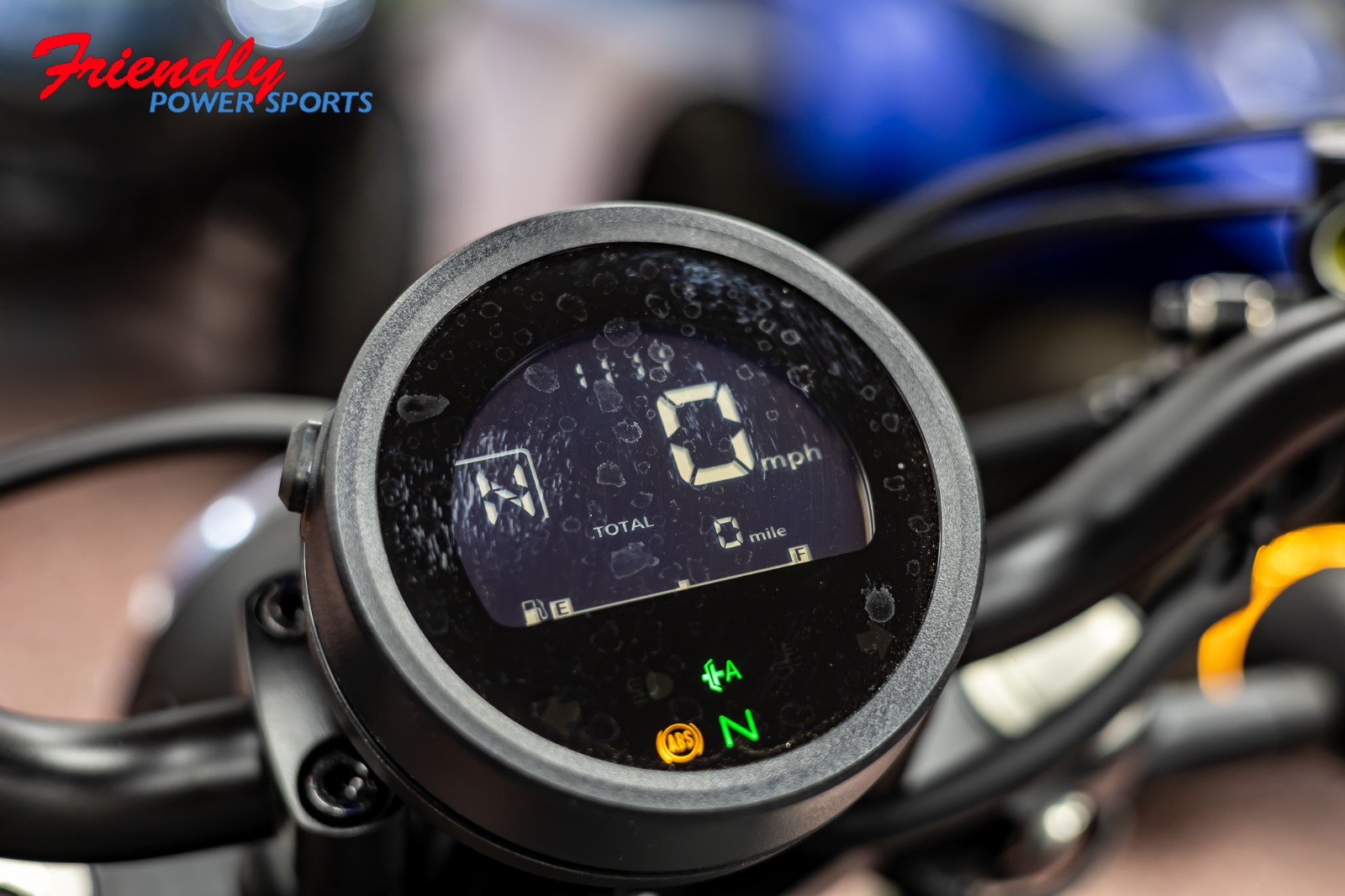 2026 HONDA Rebel® 300 E-Clutch