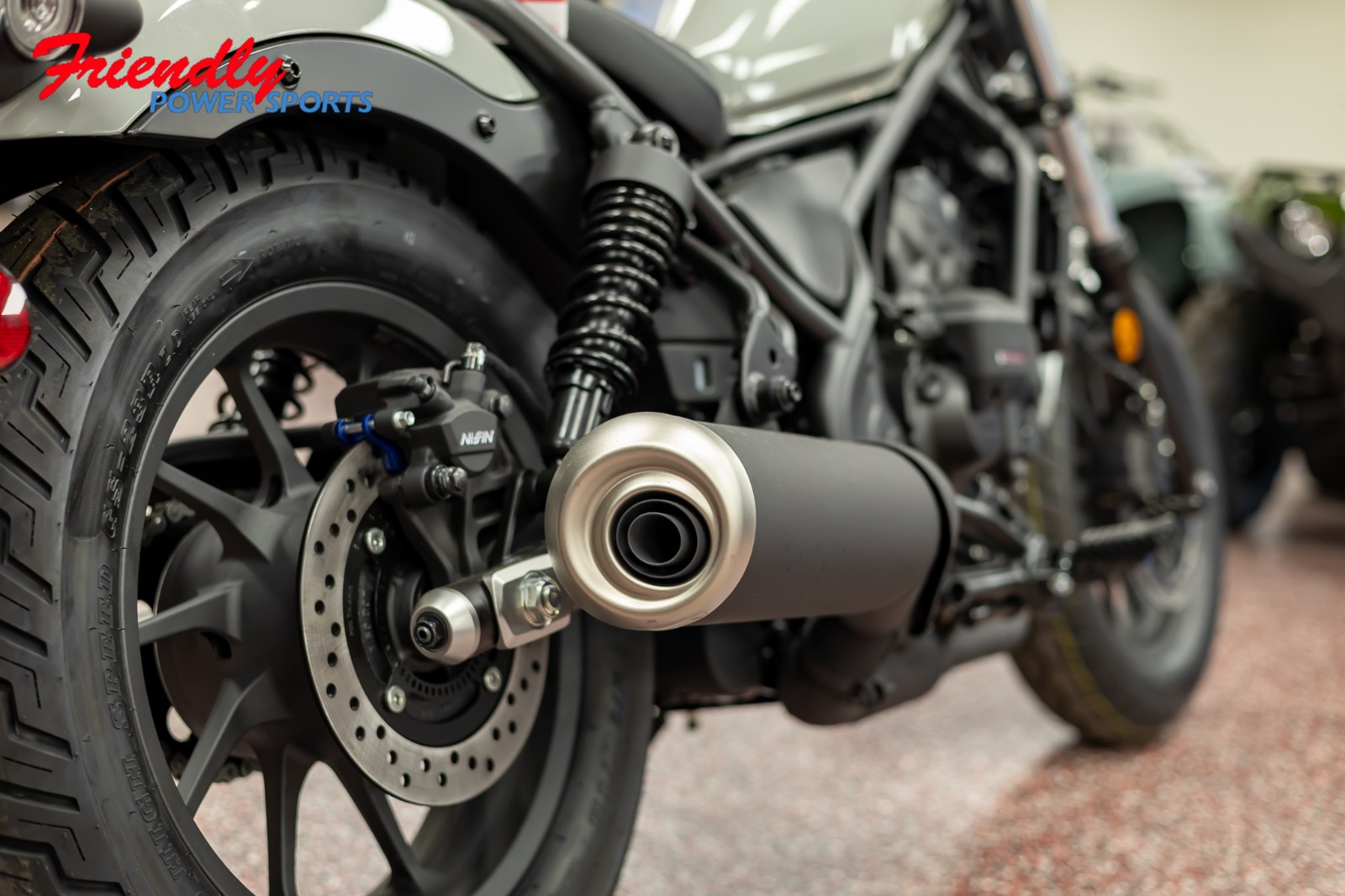 2026 HONDA Rebel® 300 E-Clutch