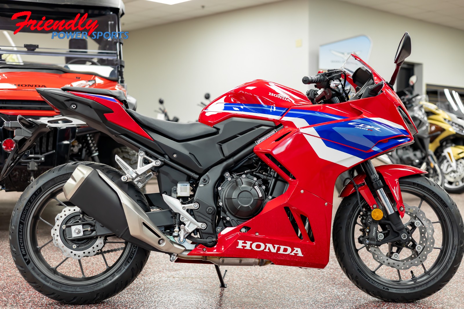2025 HONDA CBR500R ABS