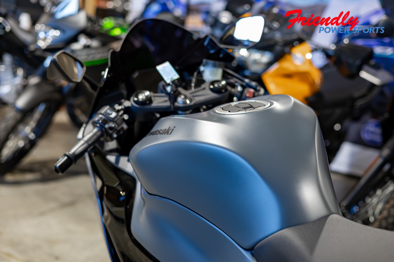 2026 KAWASAKI NINJA ZX -6R