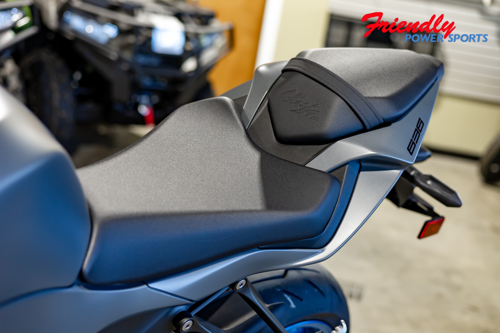 2026 KAWASAKI NINJA ZX -6R