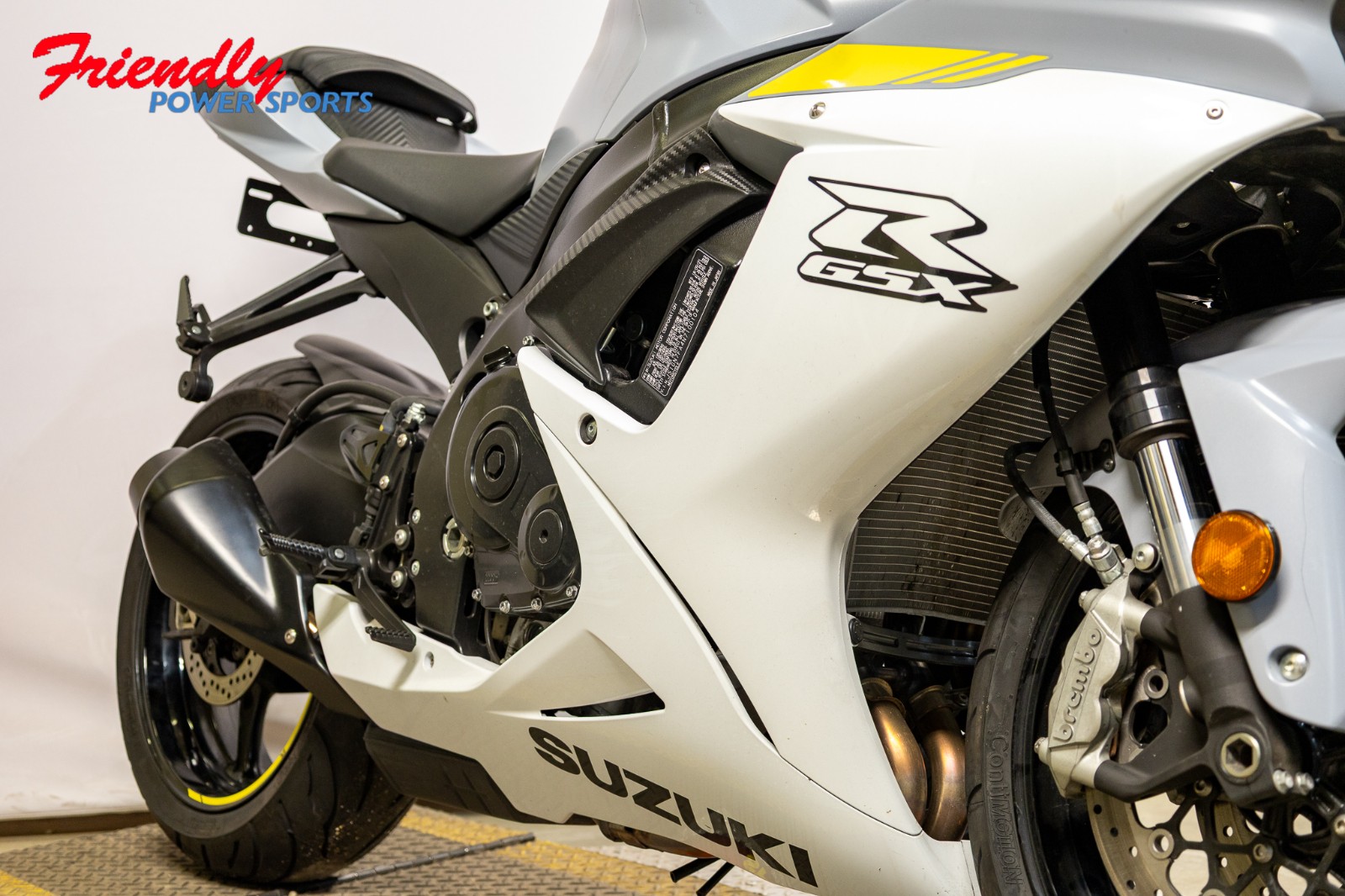 2022 SUZUKI GSX-R600M2