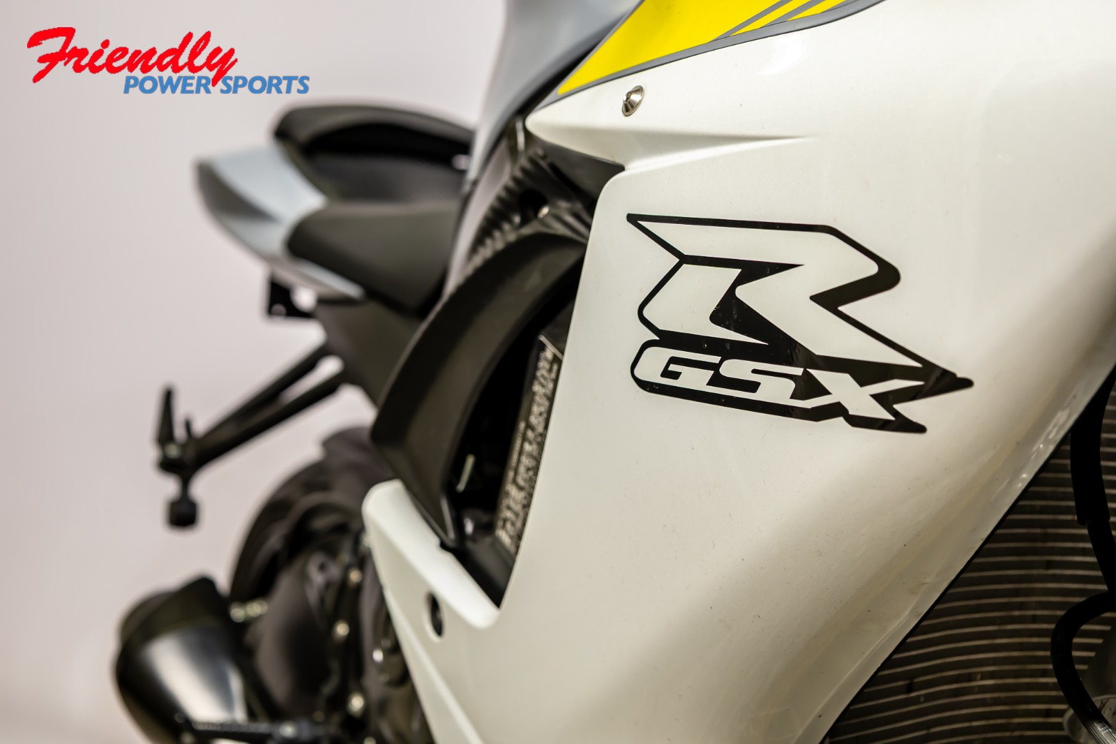 2022 SUZUKI GSX-R600M2