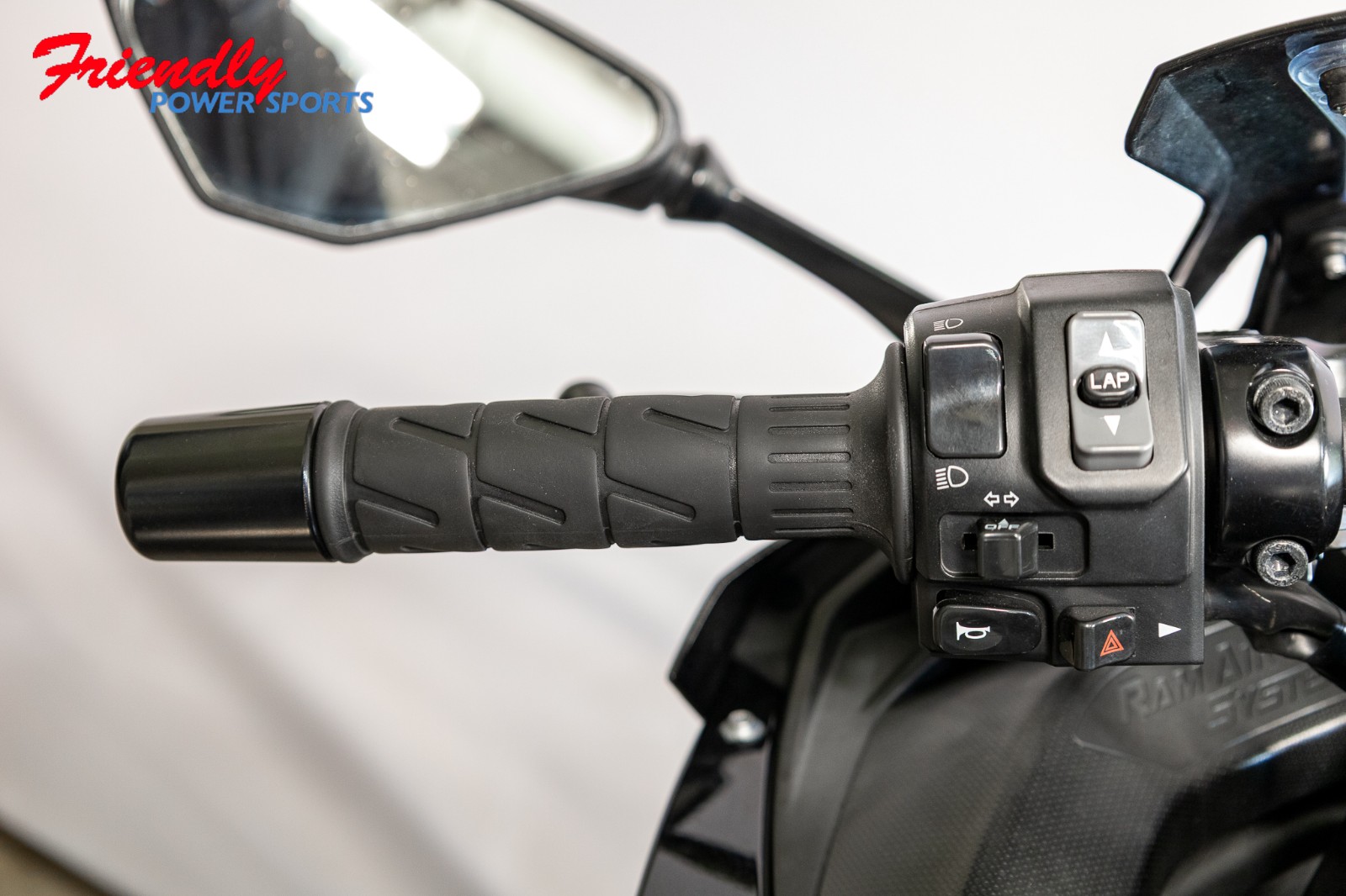 2024 KAWASAKI Ninja ZX-4R ABS