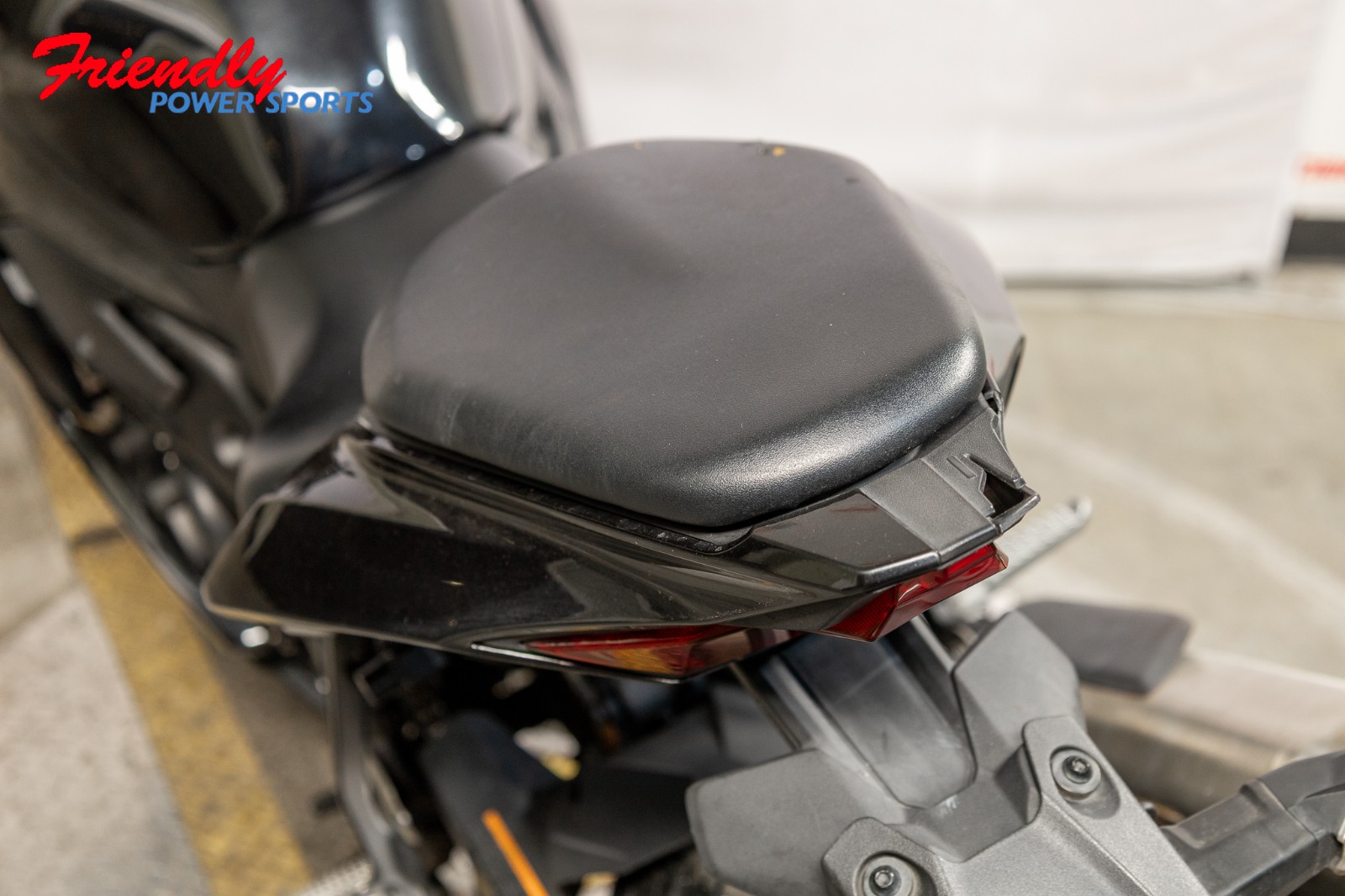 2024 KAWASAKI Ninja ZX-4R ABS