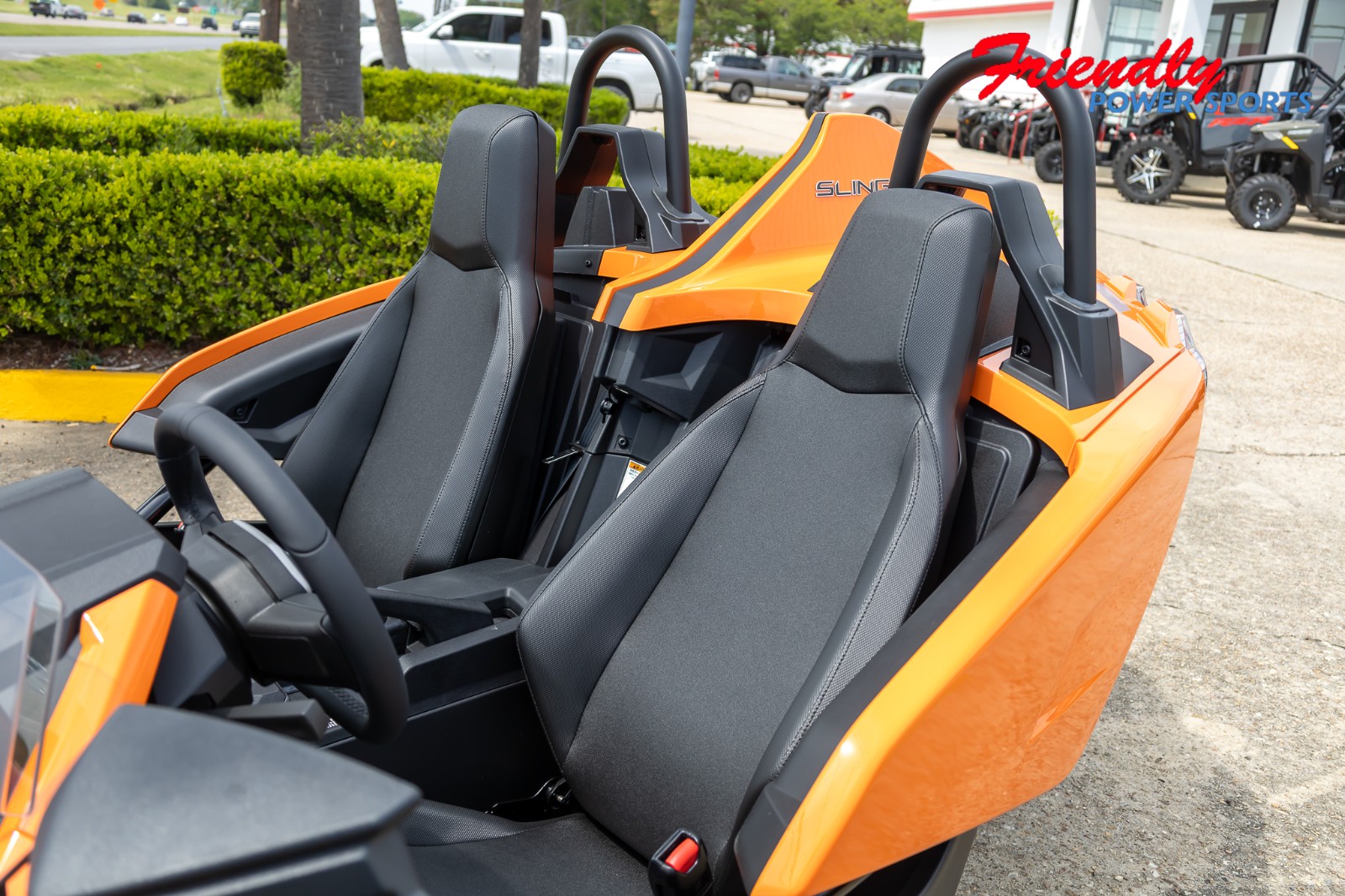 2026 SLINGSHOT SL AUTODRIVE - SUNBURST ORANGE