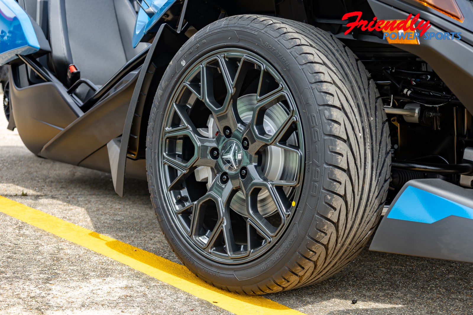 2026 SLINGSHOT SL AUTODRIVE - BLUE RUSH