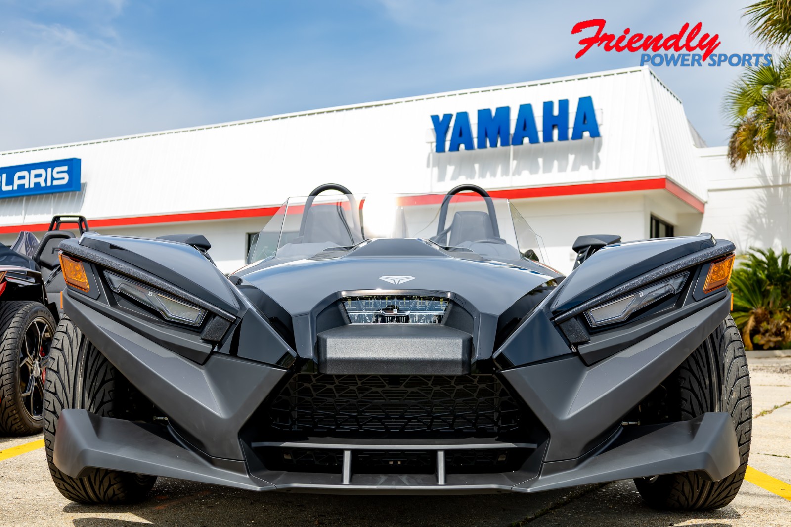 2026 SLINGSHOT S AUTODRIVE - JET BLACK