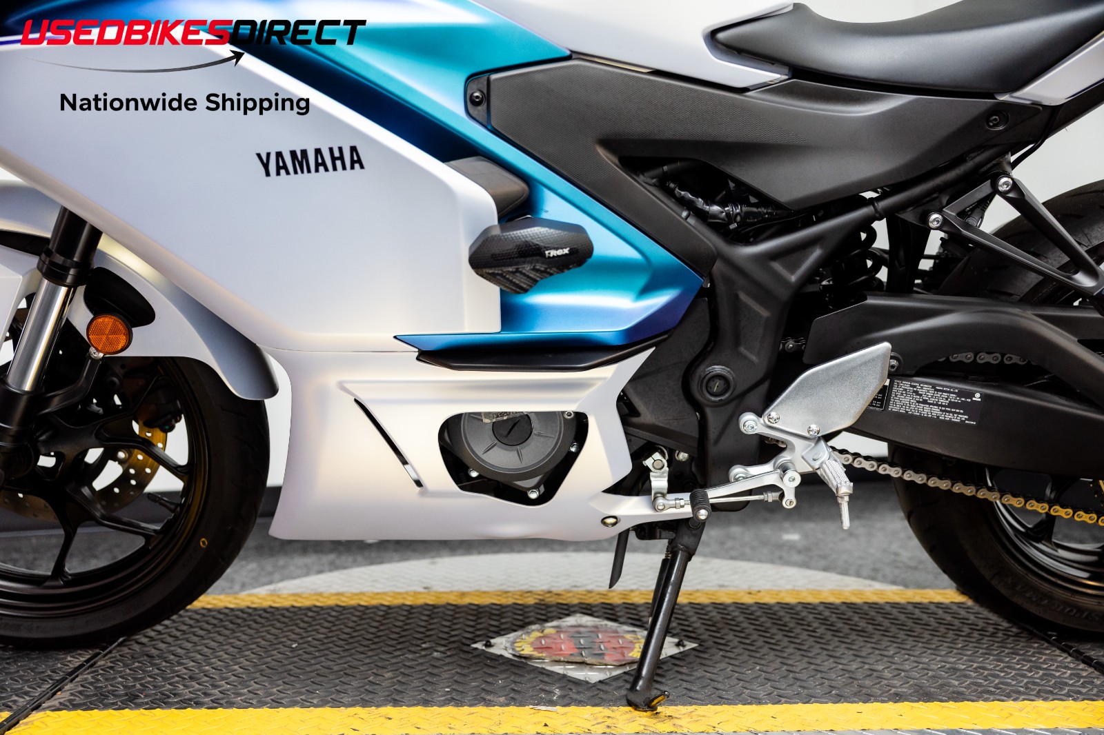 2025 YAMAHA YZF-R3