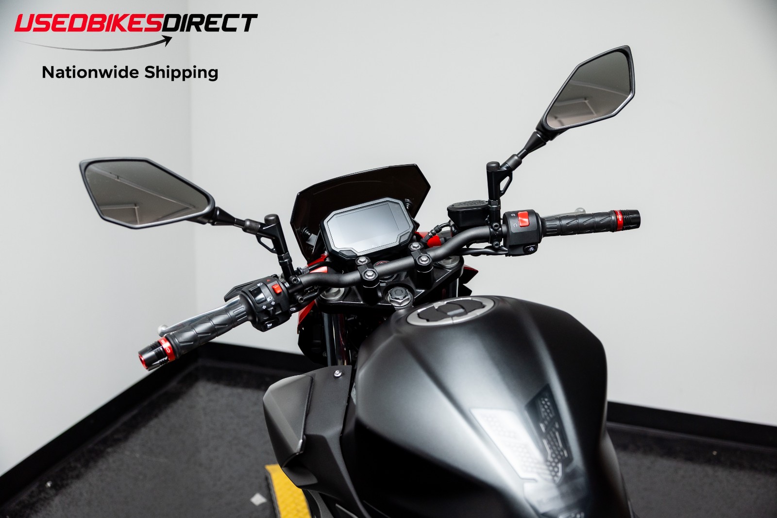 2025 KAWASAKI Z500 SE ABS