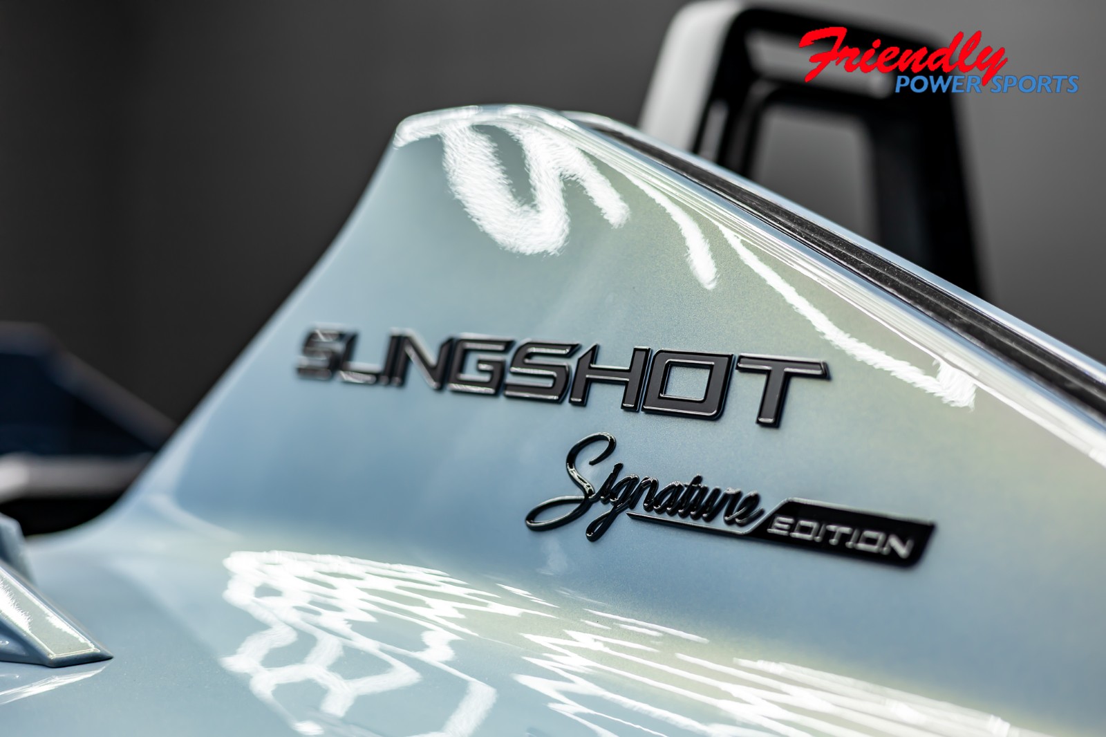 2026 SLINGSHOT SIGNATURE EDITION (AUTODRIVE)