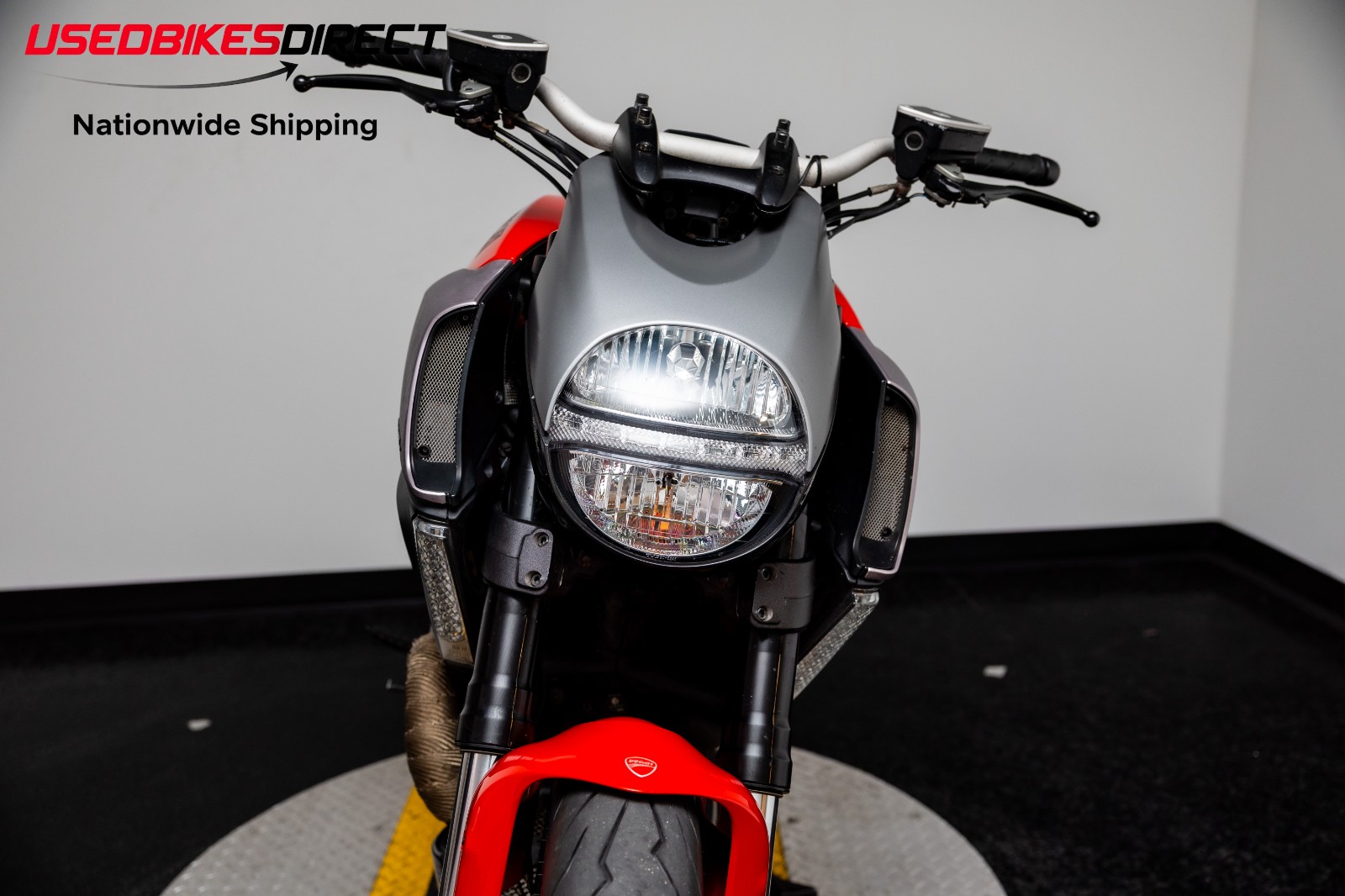 2012 DUCATI DIAVEL CARBON