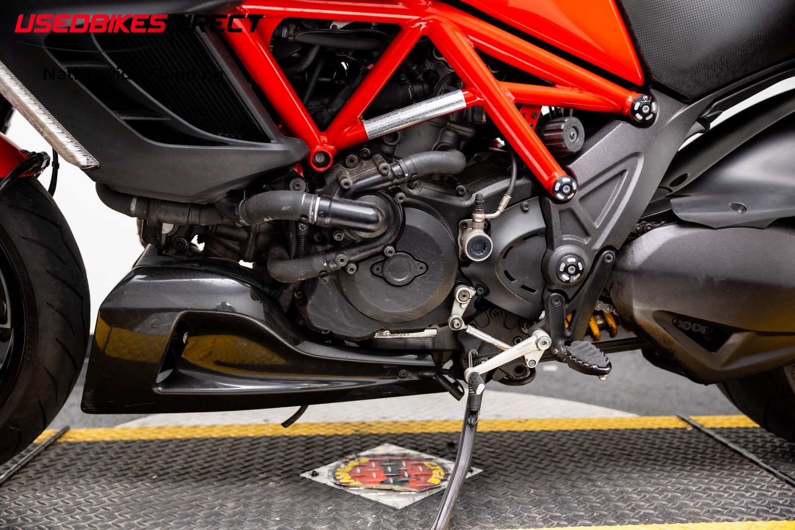2012 DUCATI DIAVEL CARBON