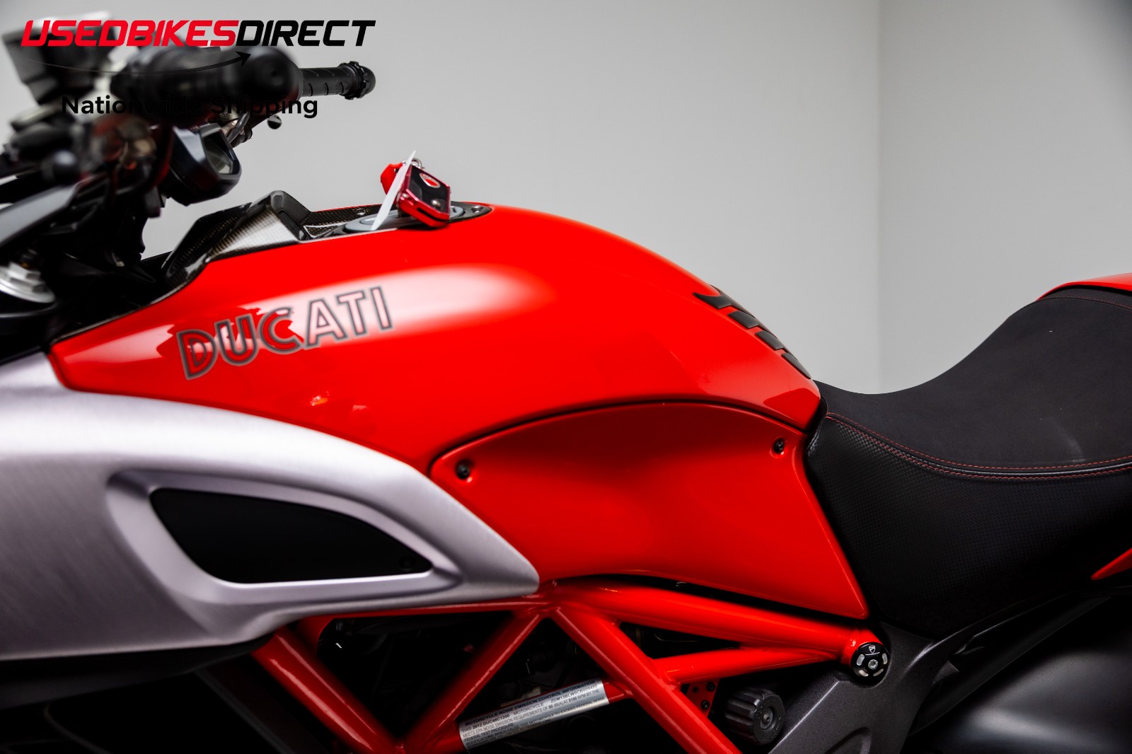 2012 DUCATI DIAVEL CARBON