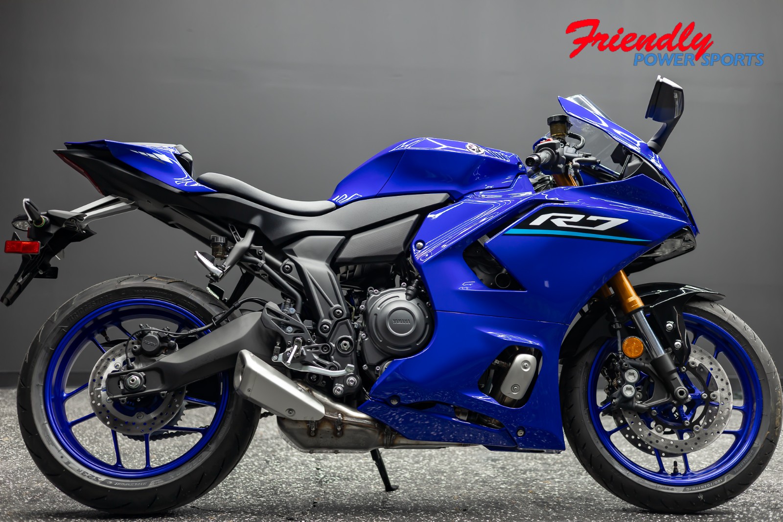2026 YAMAHA YZF-R7