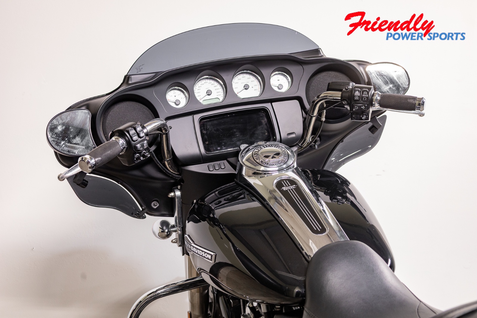 2021 HARLEY-DAVIDSON Street Glide® Base