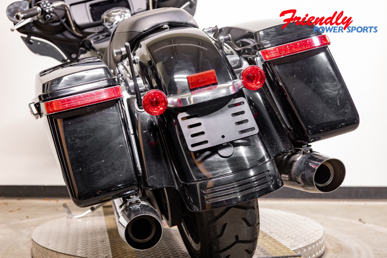 2021 HARLEY-DAVIDSON Street Glide® Base