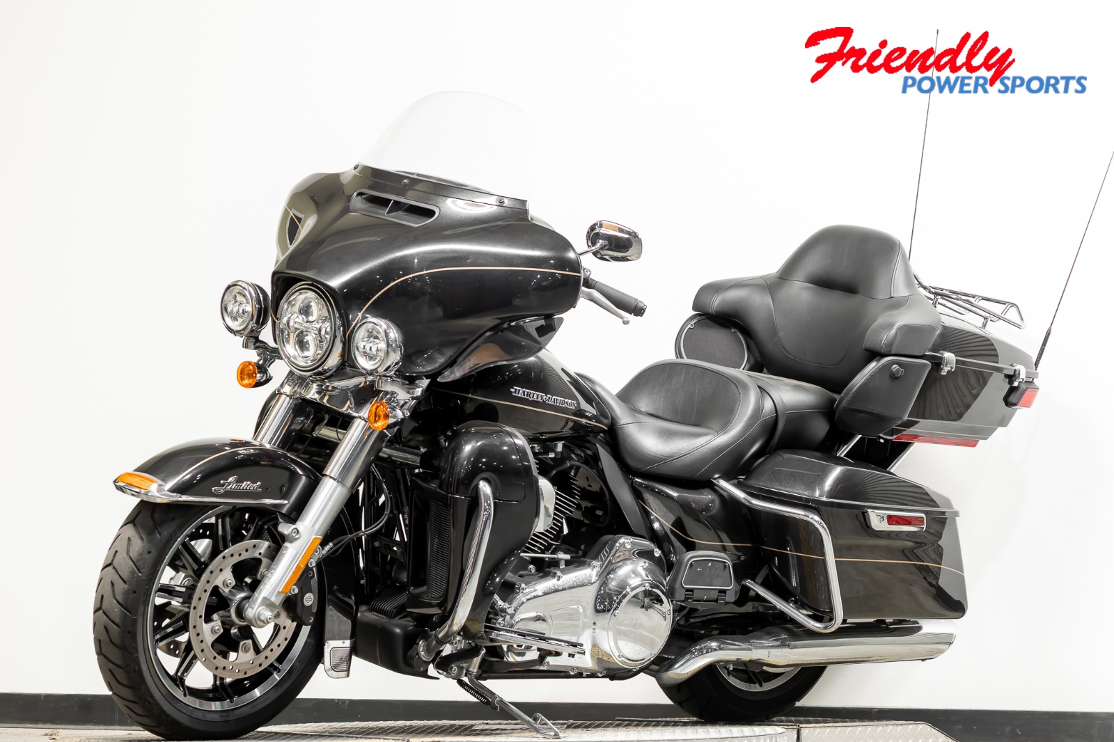 2016 HARLEY-DAVIDSON Electra Glide® Ultra Limited