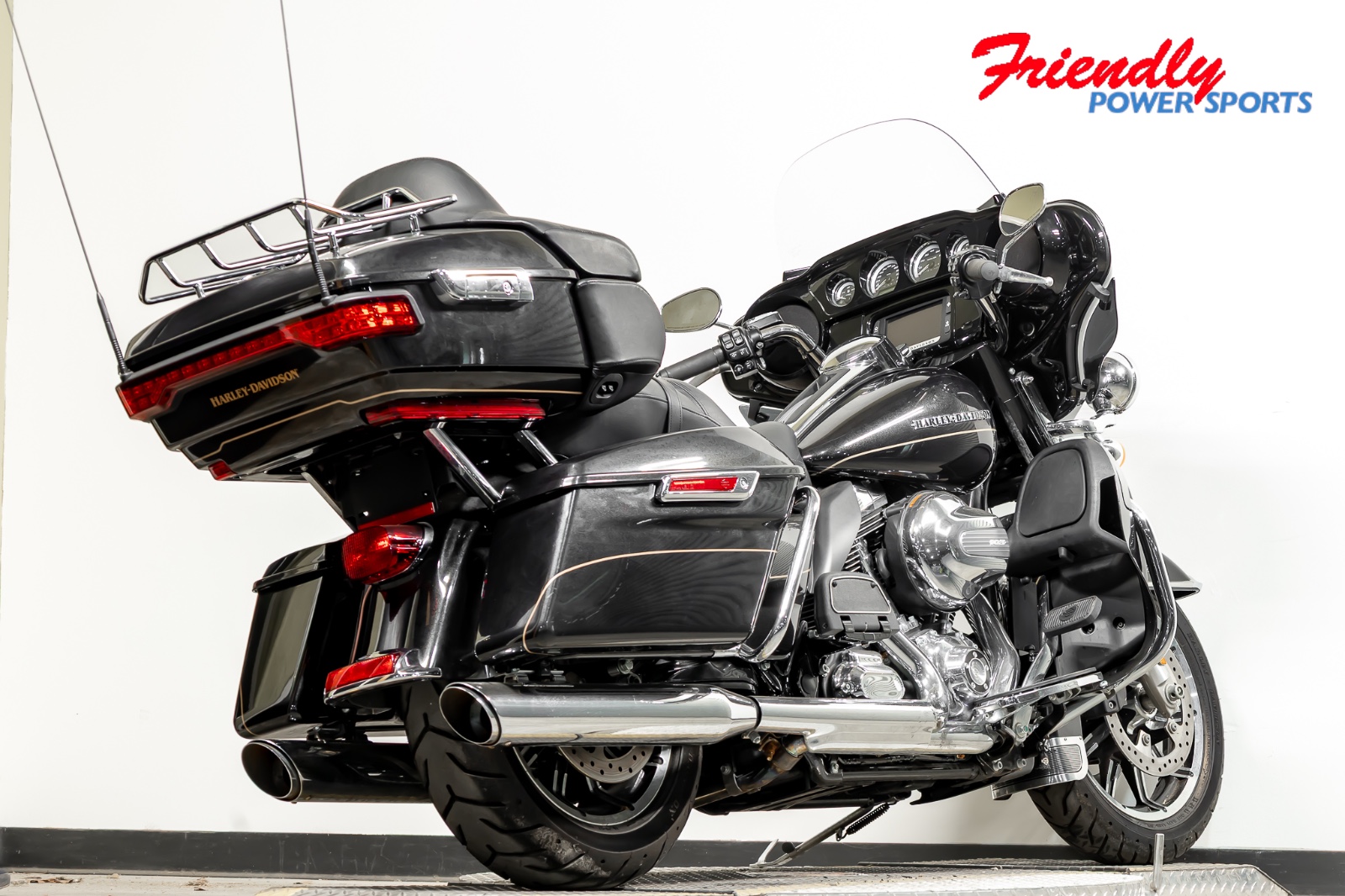 2016 HARLEY-DAVIDSON Electra Glide® Ultra Limited