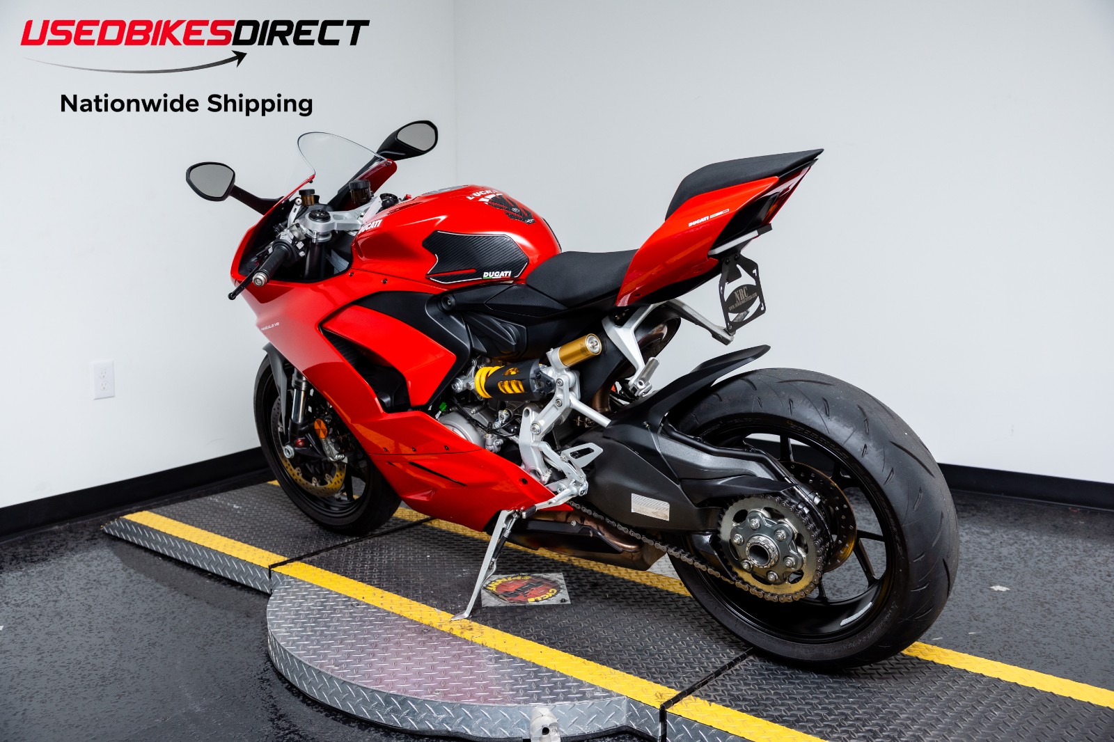 2025 DUCATI PANIGALE V2