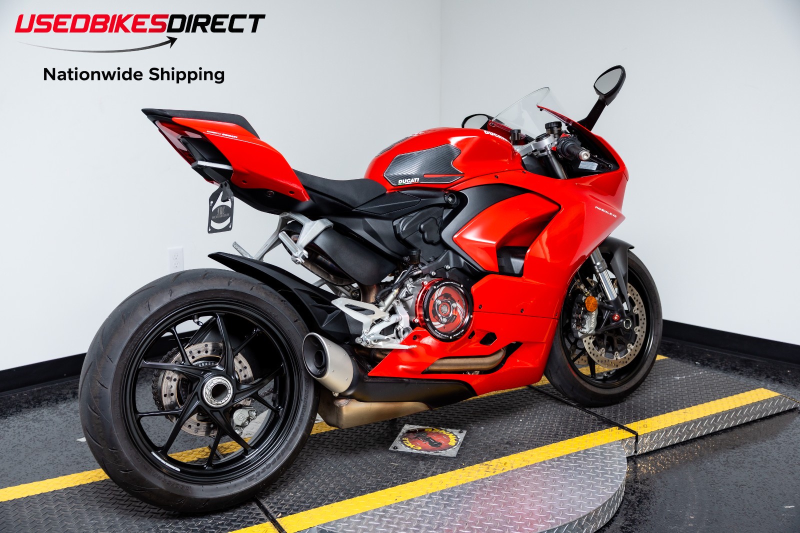 2025 DUCATI PANIGALE V2
