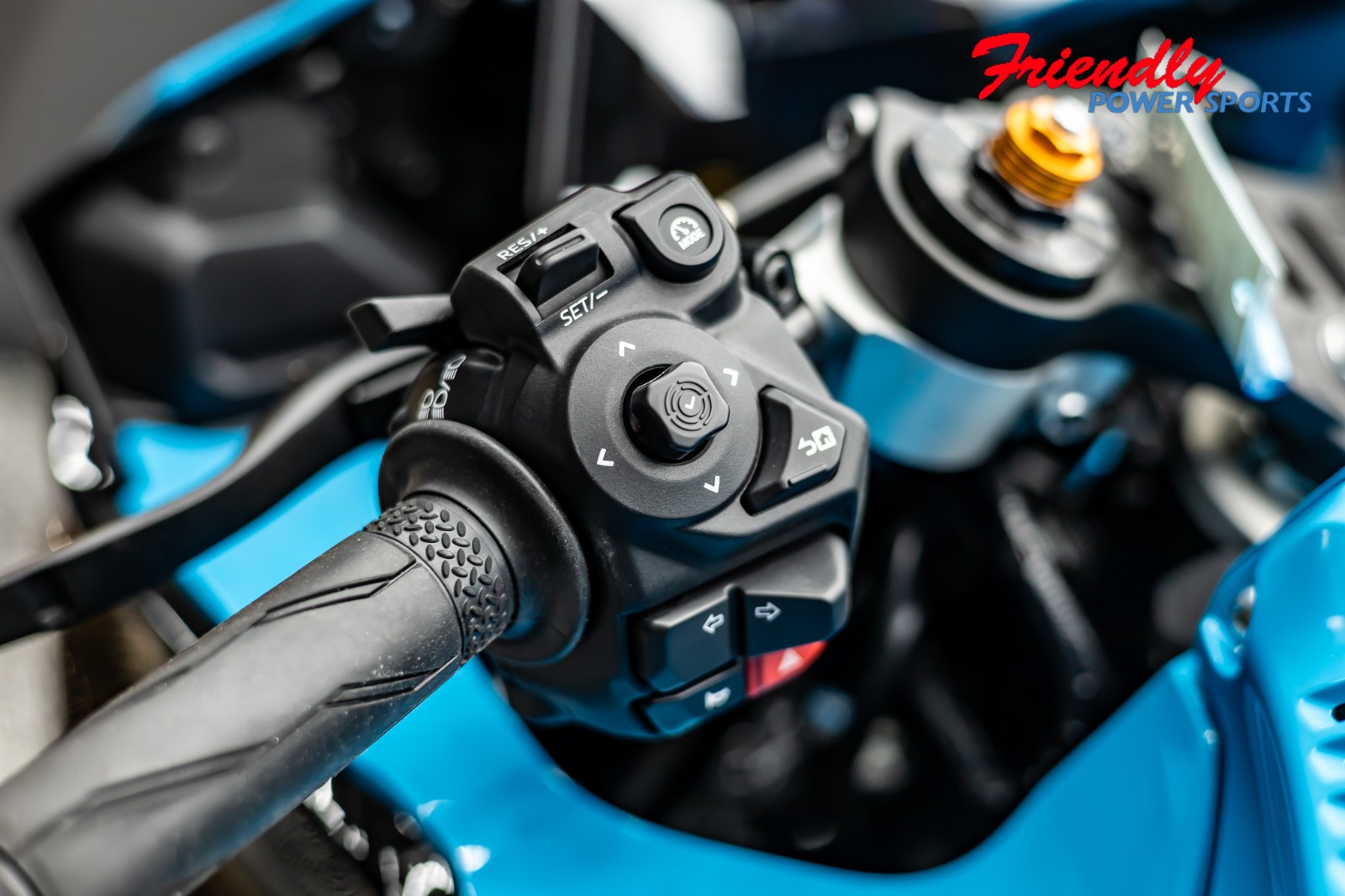 2026 YAMAHA YZF-R7