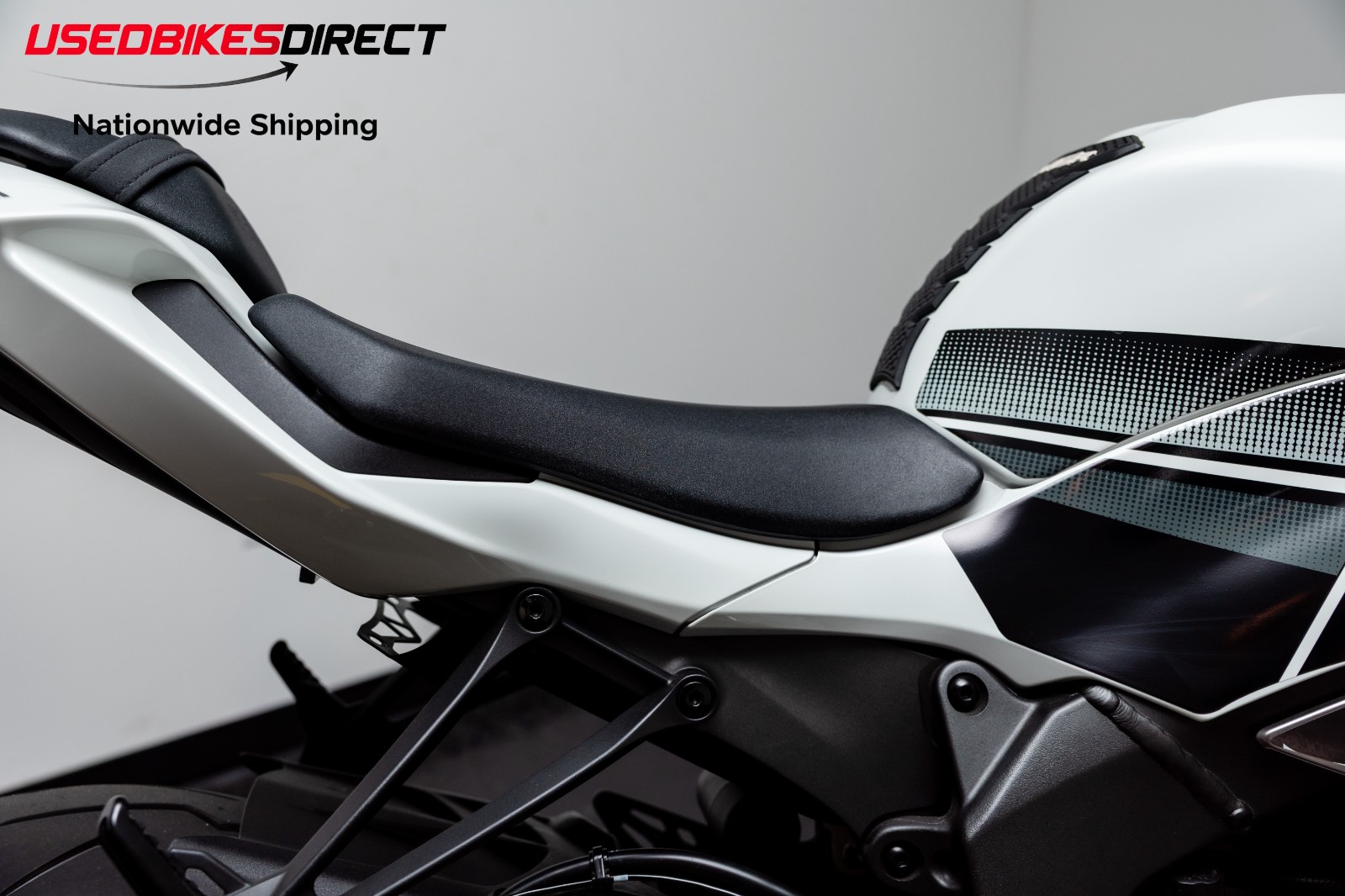 2025 KAWASAKI NINJA ZX-6R