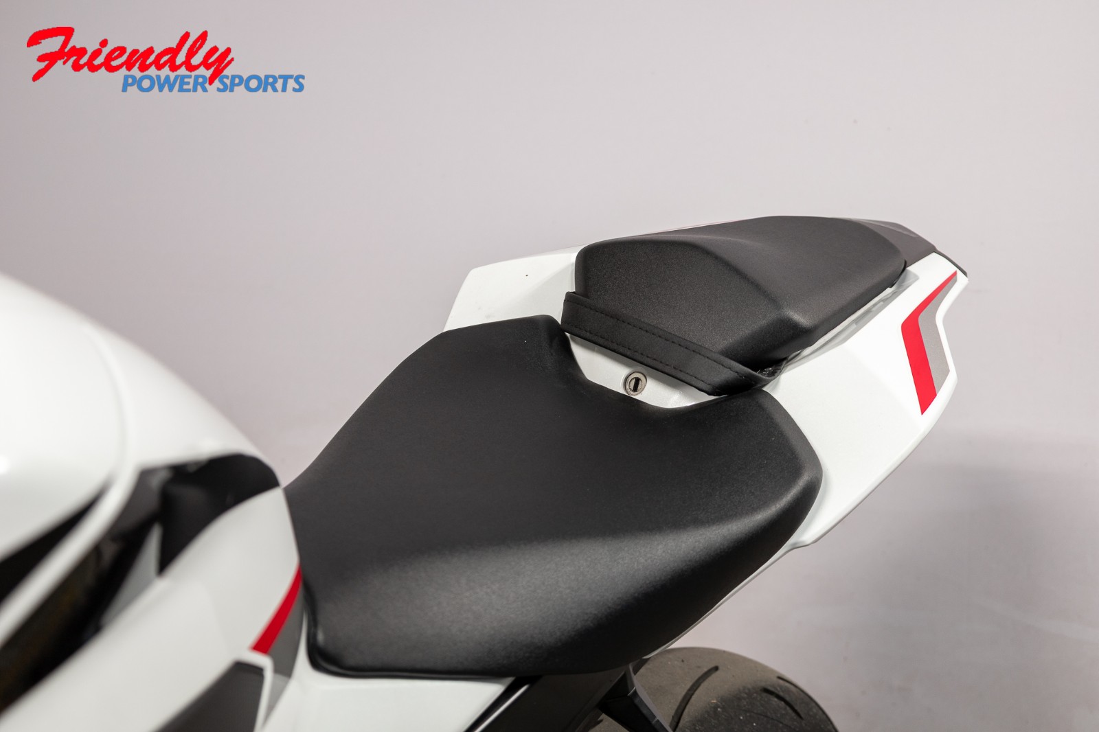 2025 HONDA CBR1000RR Base