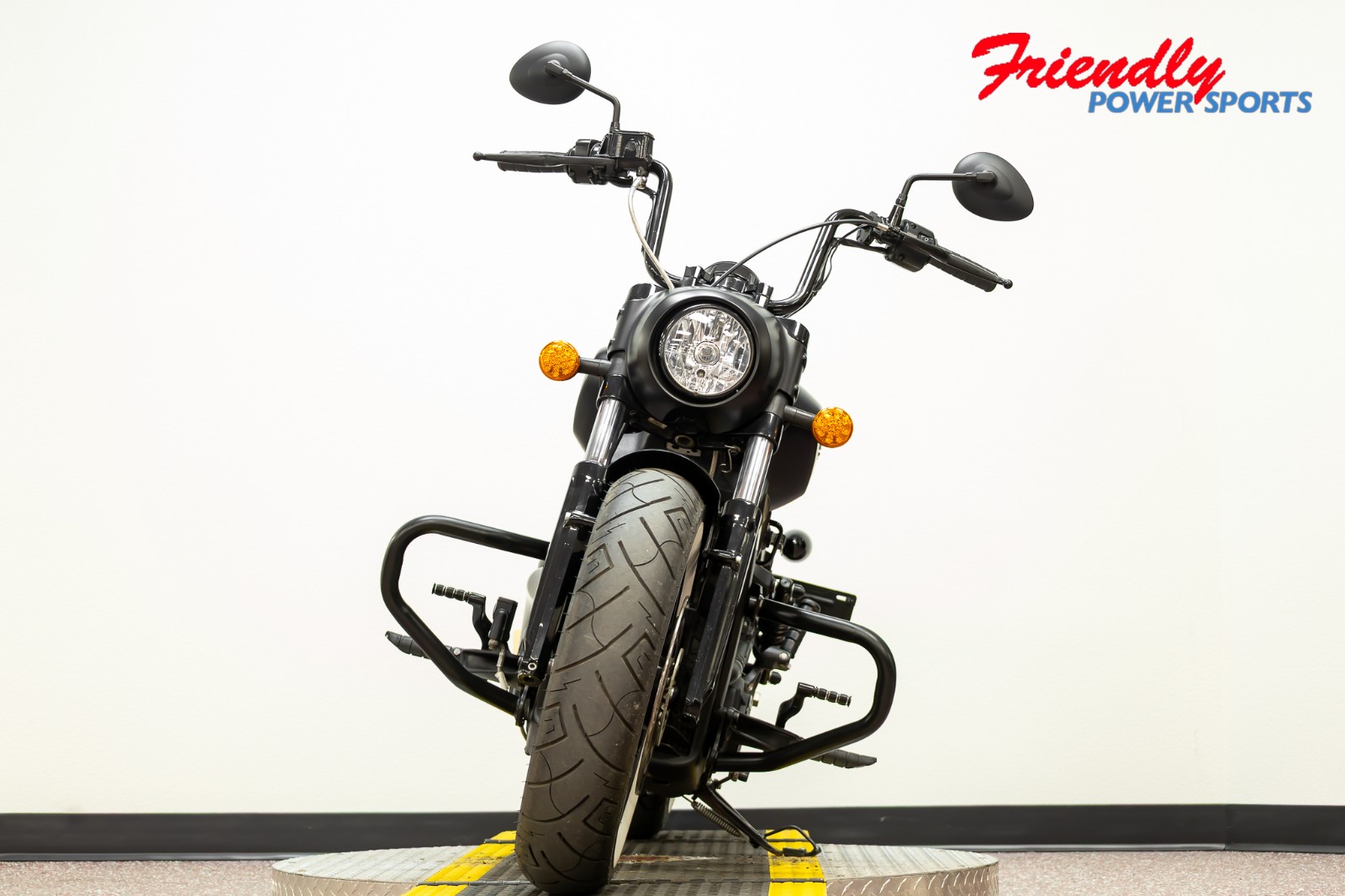 2018 INDIAN Scout® Bobber