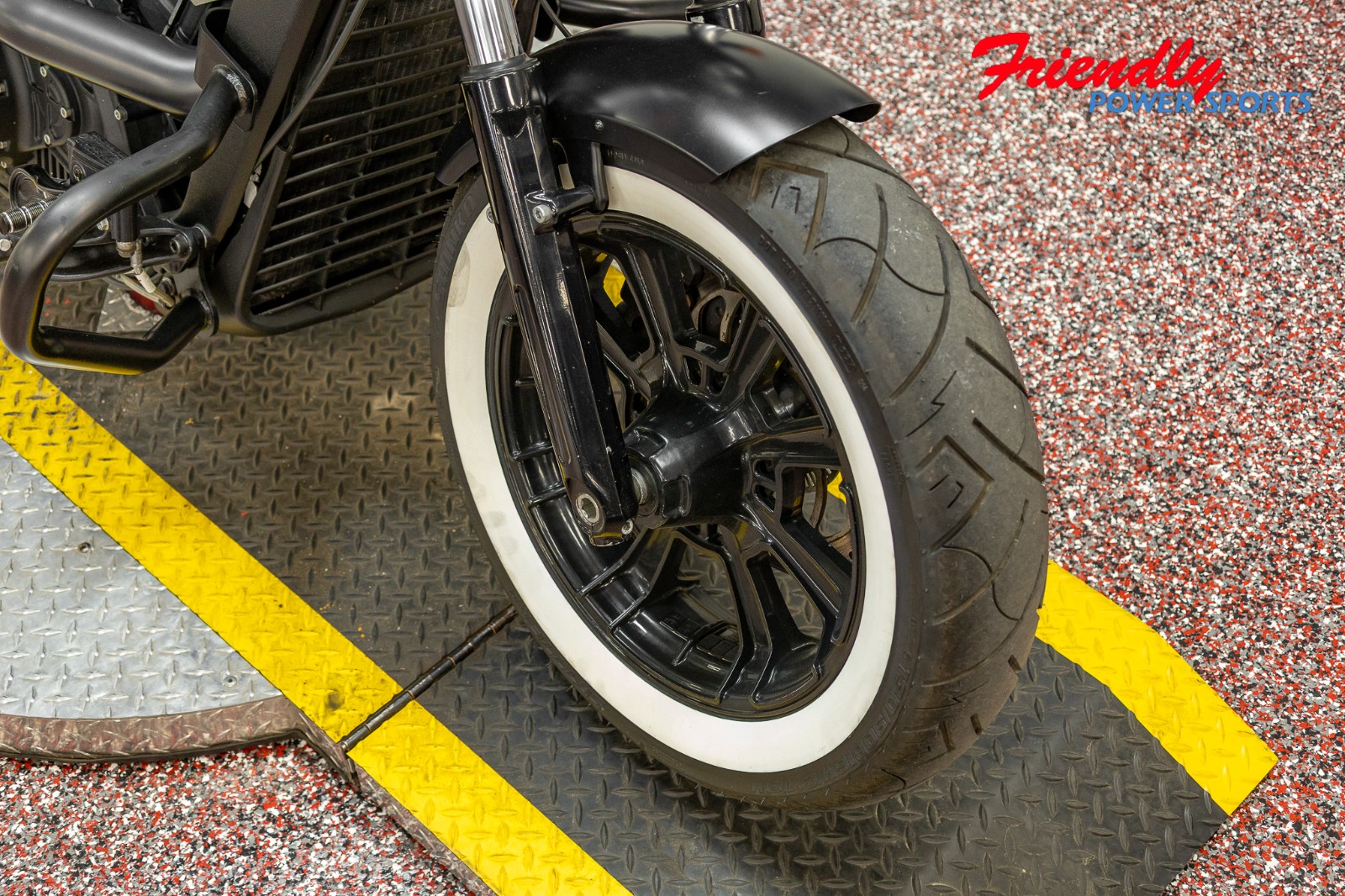 2018 INDIAN Scout® Bobber