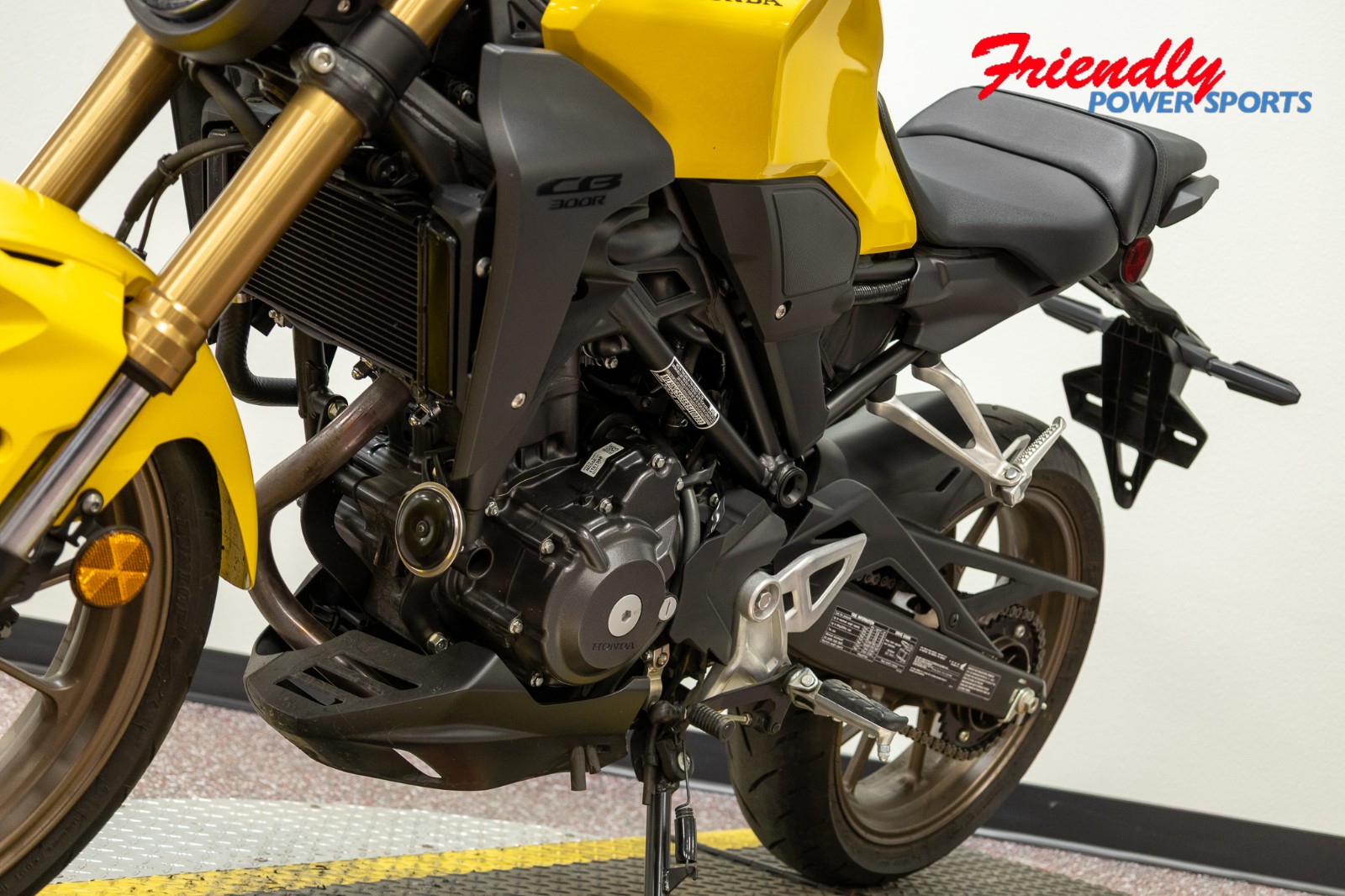 2024 HONDA CB300R ABS