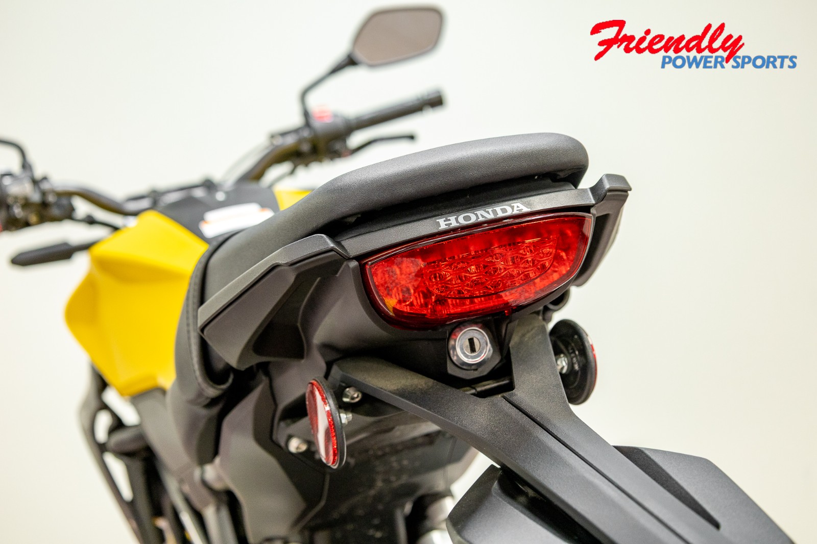 2024 HONDA CB300R ABS