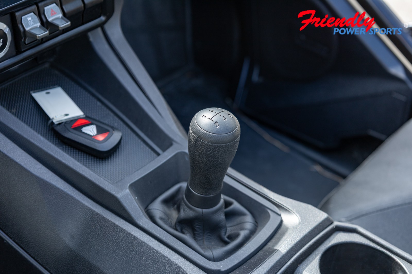 2025 SLINGSHOT SLINGSHOT S MANUAL S (Manual)