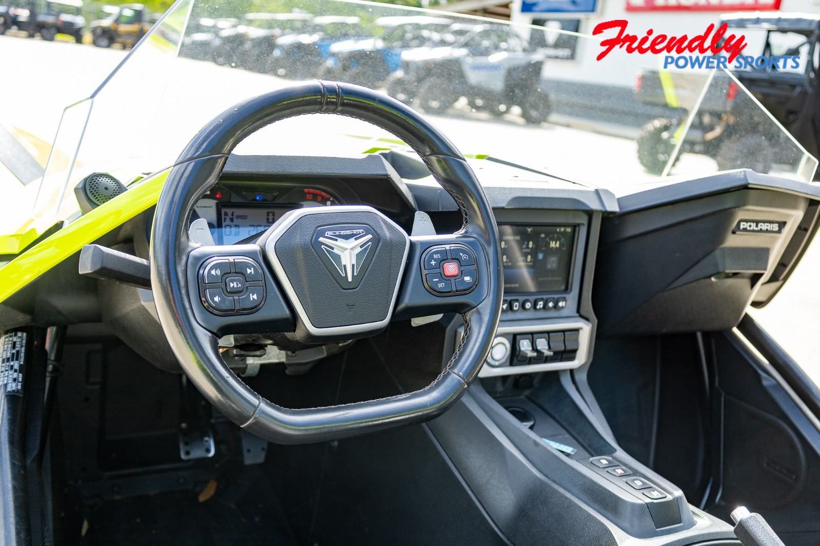 2023 SLINGSHOT SLINGSHOT SL AUTODRIVE