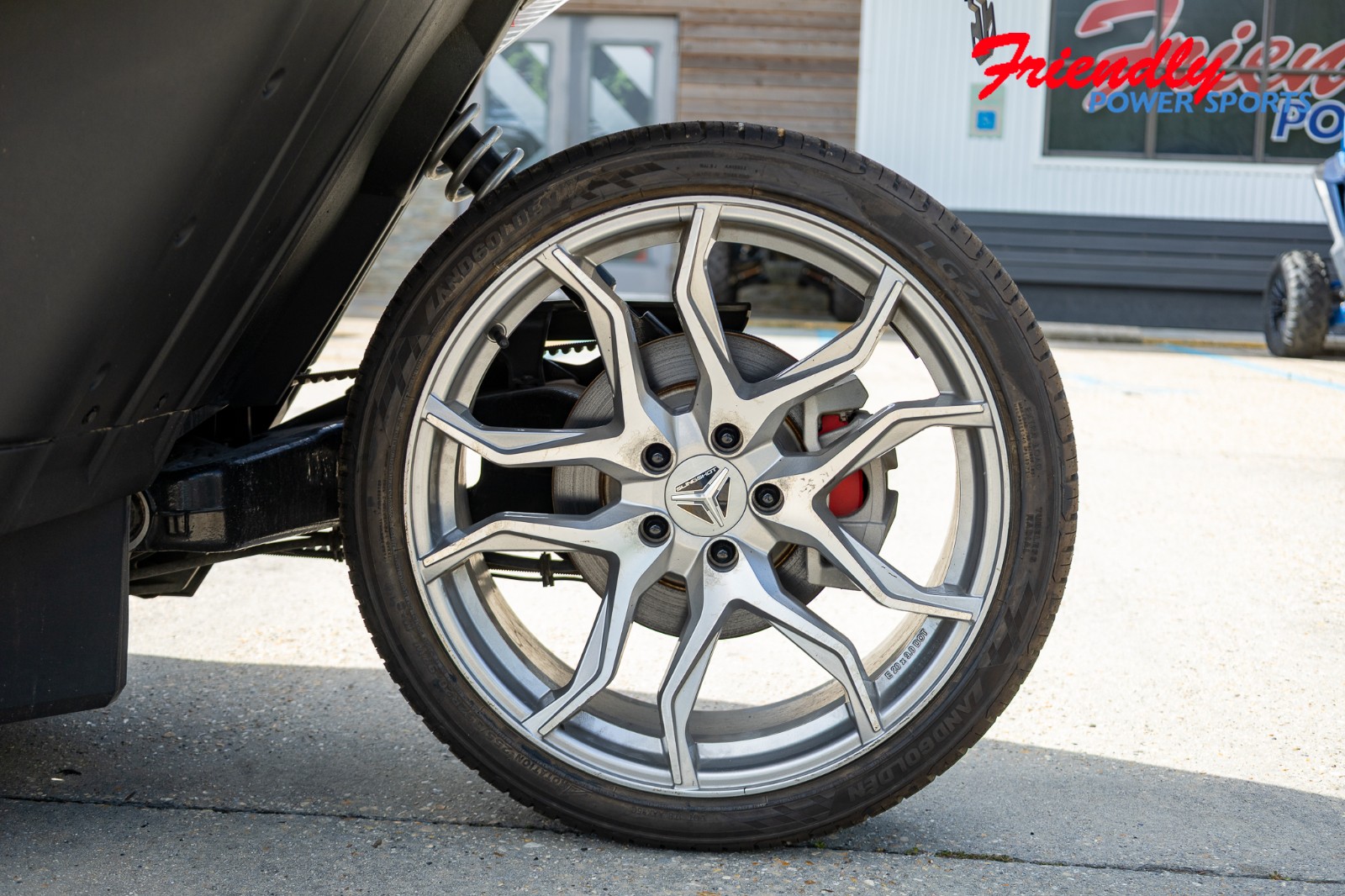 2023 SLINGSHOT SLINGSHOT SL AUTODRIVE