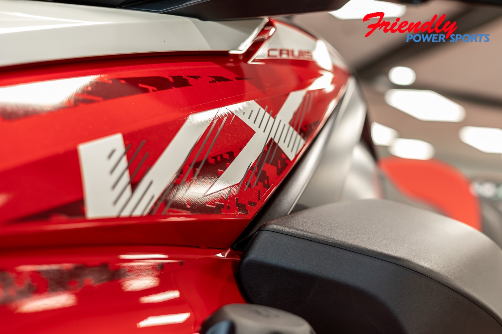 2026 YAMAHA VX CRUISER W/AUDIO-TORCH RED/PEARL