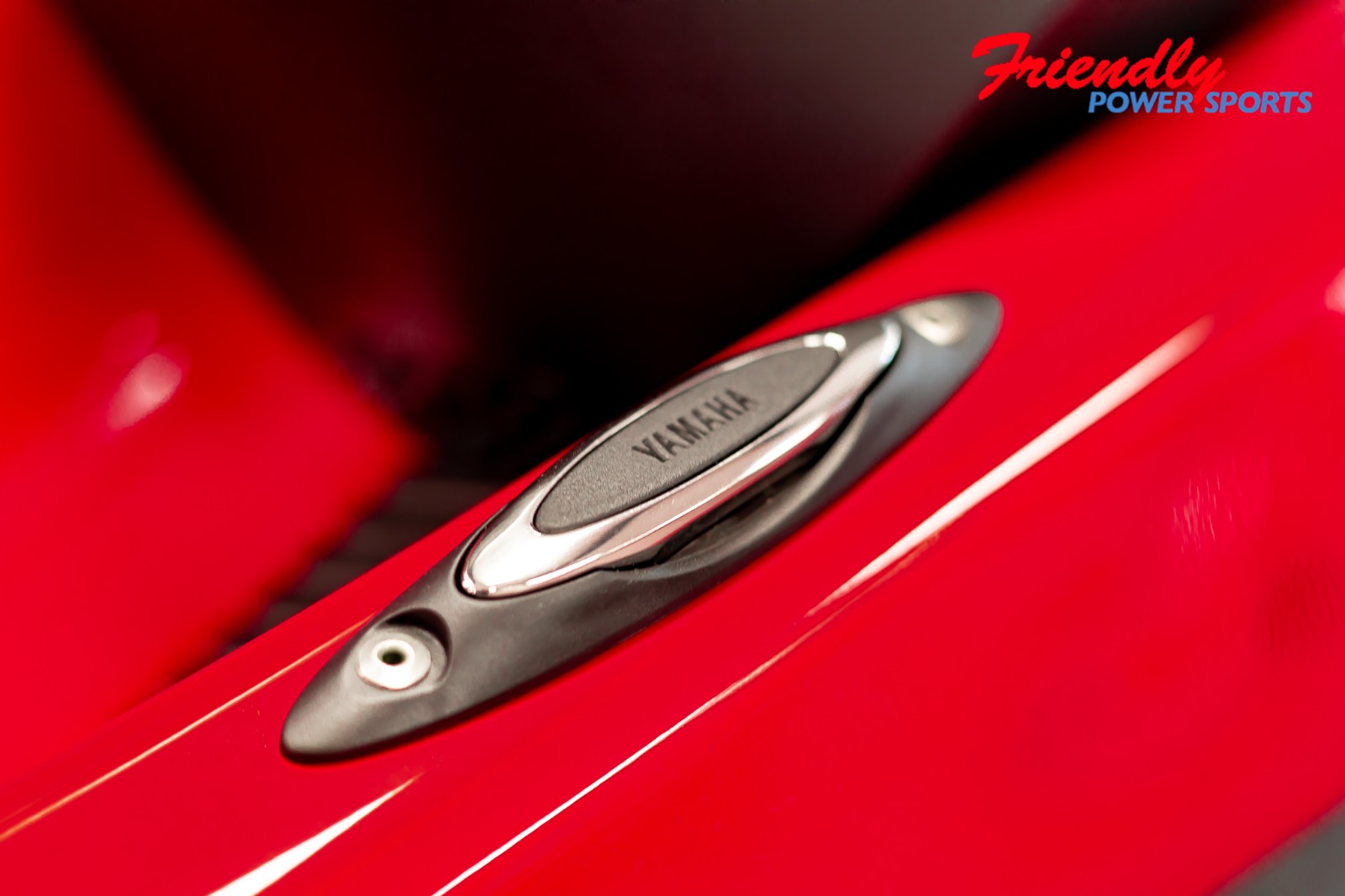 2026 YAMAHA VX CRUISER W/AUDIO-TORCH RED/PEARL