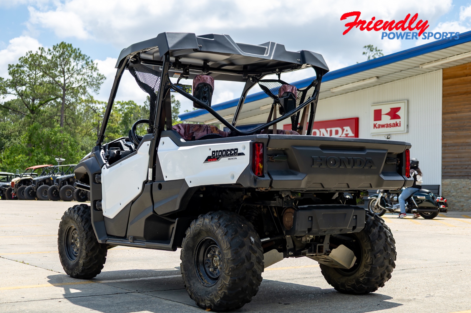 2016 HONDA Pioneer 1000 Base