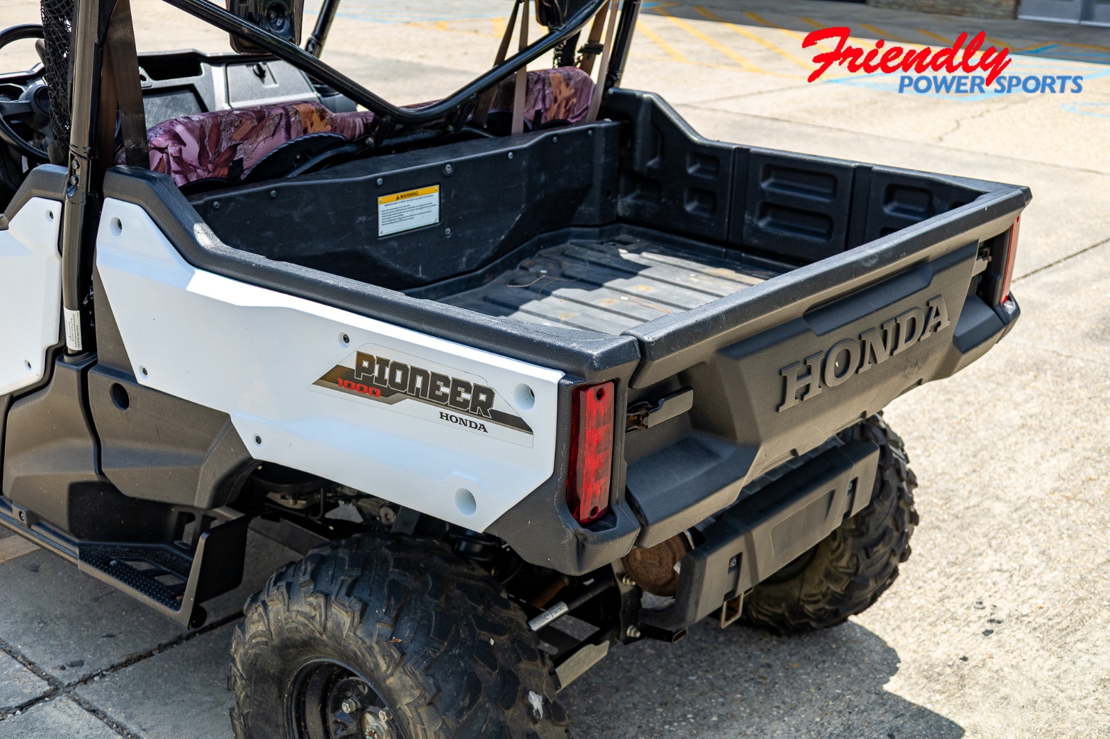 2016 HONDA Pioneer 1000 Base