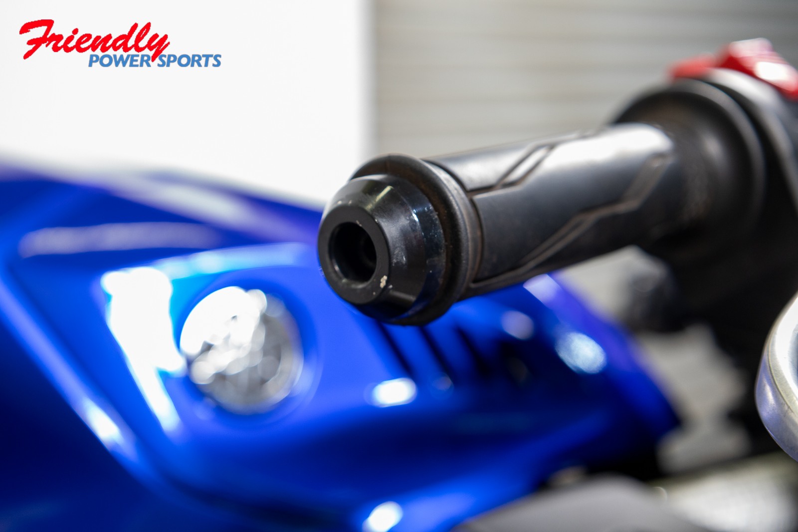 2021 YAMAHA YZF R3 Monster Energy Yamaha MotoGP Edition