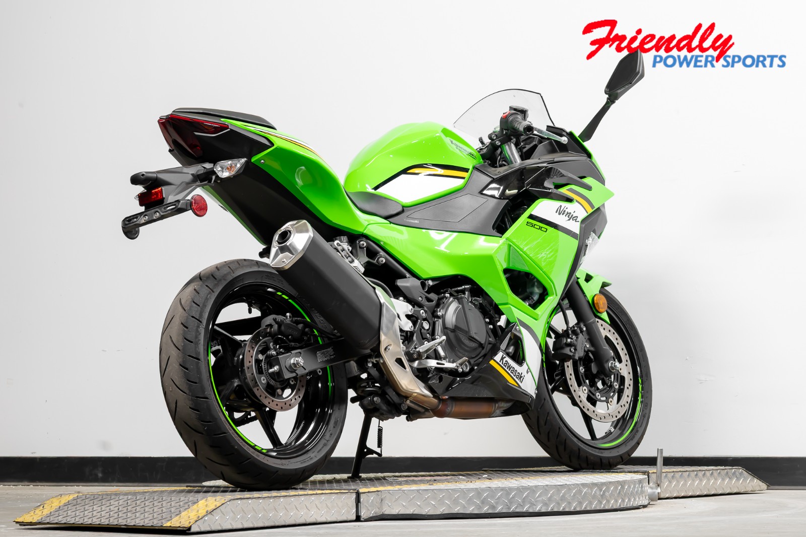2025 KAWASAKI Ninja® 500 Base