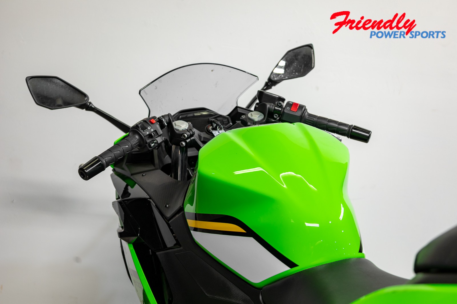 2025 KAWASAKI Ninja® 500 Base